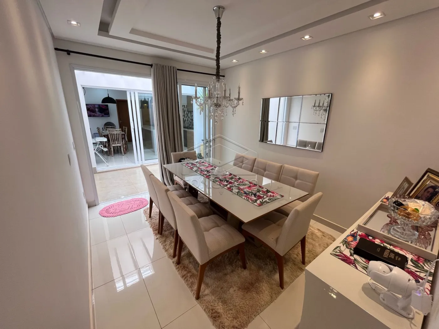 Comprar Casa / Padr&atilde;o em Len&ccedil;&oacute;is Paulista R$ 675.000,00 - Foto 1