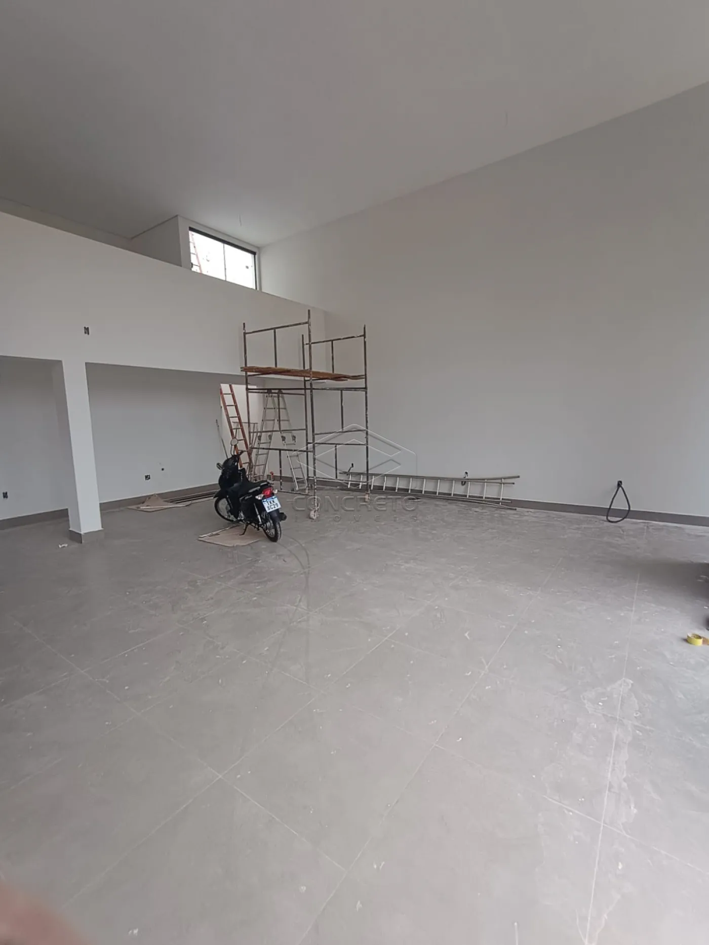 Alugar Comercial / Pr&eacute;dio Comercial em Len&ccedil;&oacute;is Paulista R$ 3.200,00 - Foto 2
