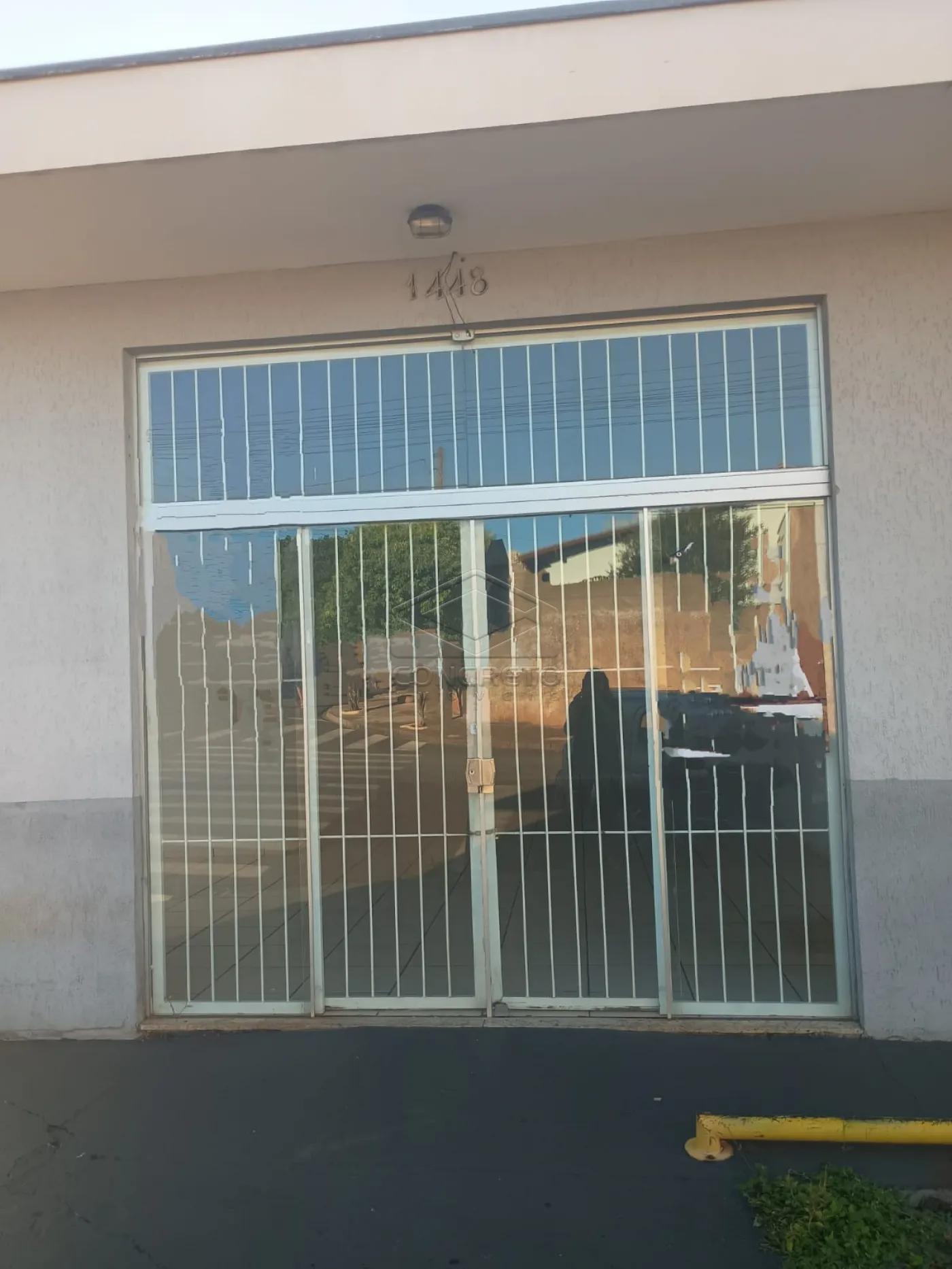 Alugar Comercial / Sala comercial em Len&ccedil;&oacute;is Paulista R$ 1.300,00 - Foto 1