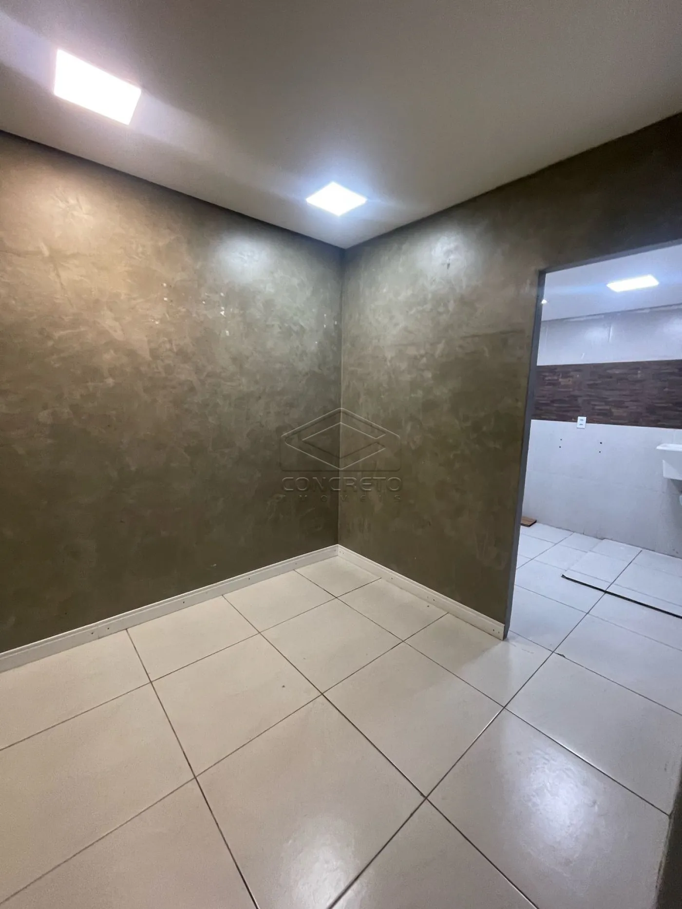 Alugar Comercial / Loja em Len&ccedil;&oacute;is Paulista R$ 6.000,00 - Foto 8