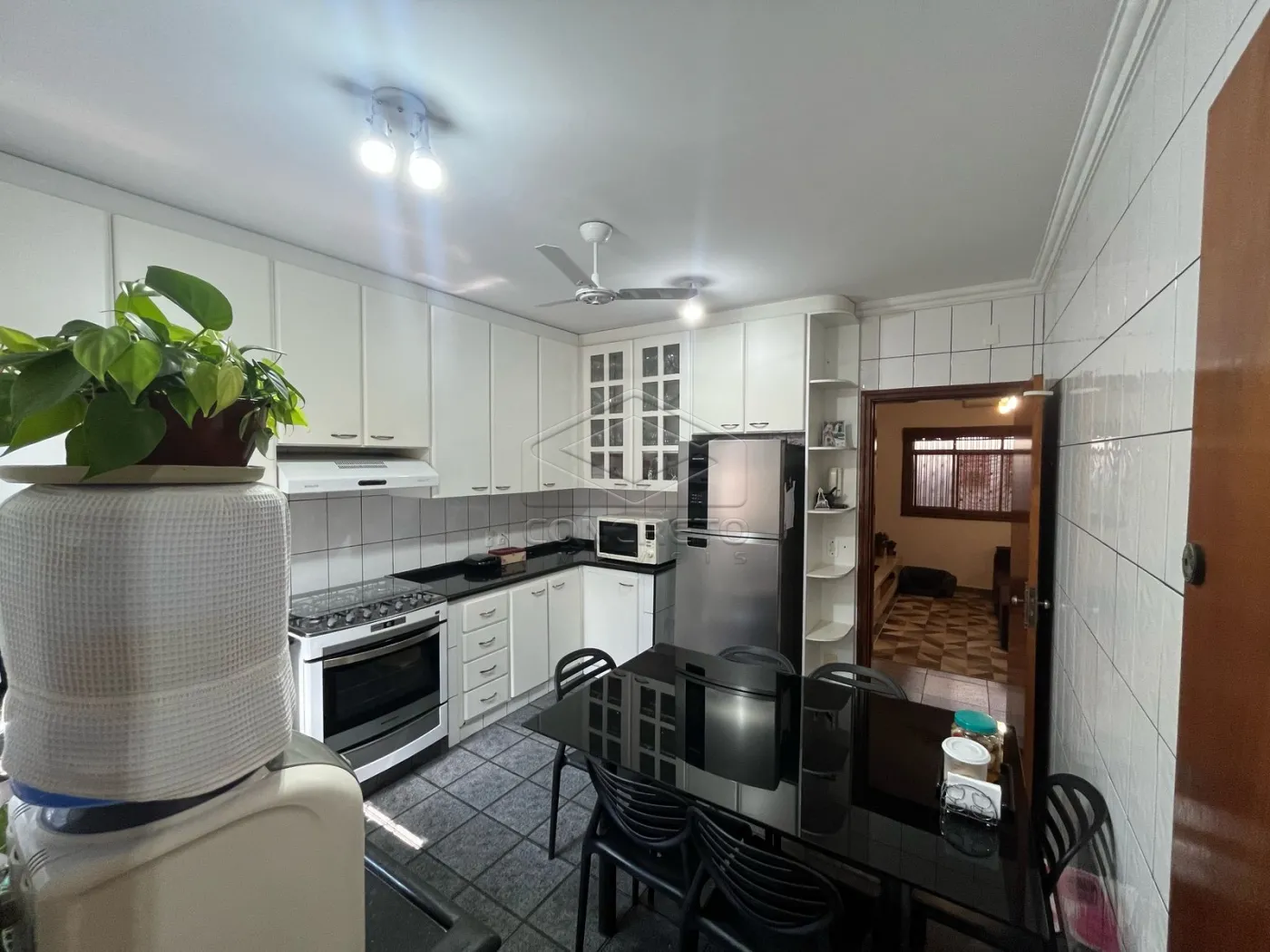 Comprar Casa / Padr&atilde;o em Len&ccedil;&oacute;is Paulista R$ 835.000,00 - Foto 5