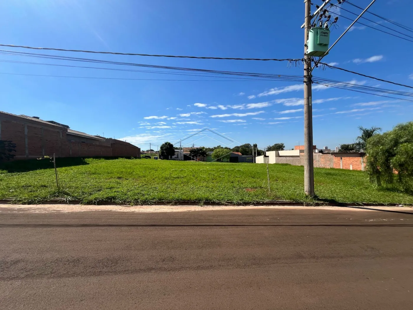 Comprar Terreno / Padr&atilde;o em Len&ccedil;&oacute;is Paulista R$ 150.000,00 - Foto 1