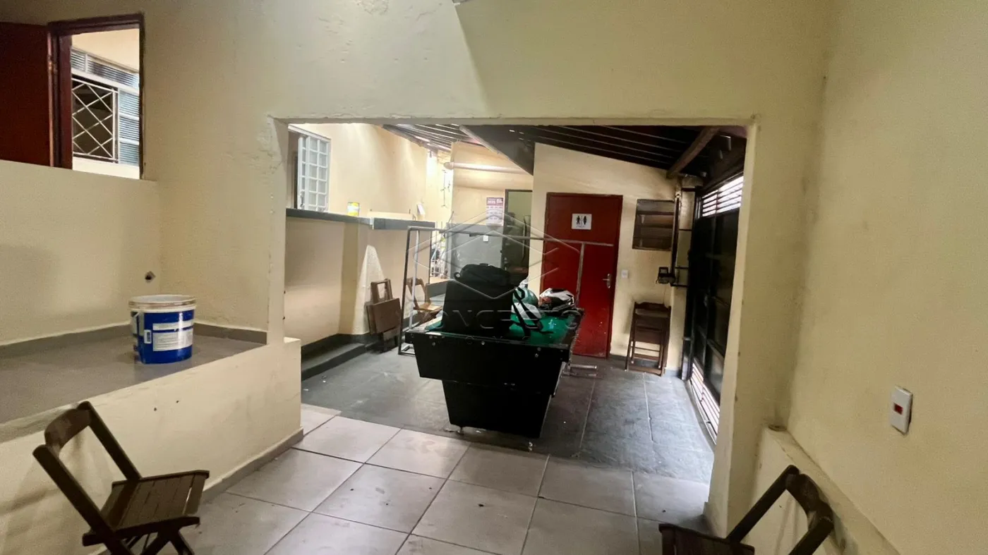 Alugar Casa / Padr&atilde;o em Bauru R$ 1.700,00 - Foto 1