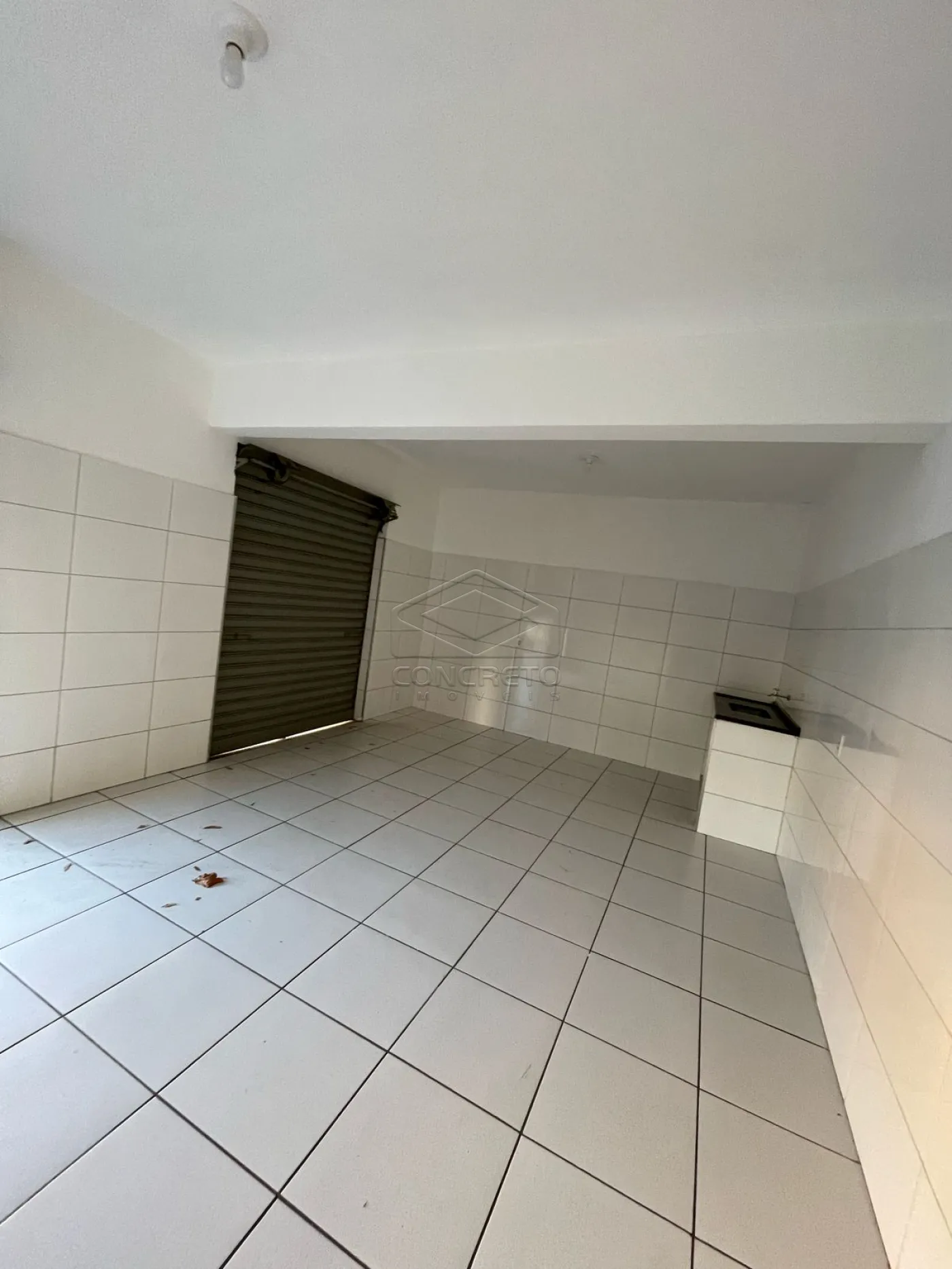 Alugar Comercial / Loja em Len&ccedil;&oacute;is Paulista R$ 950,00 - Foto 3