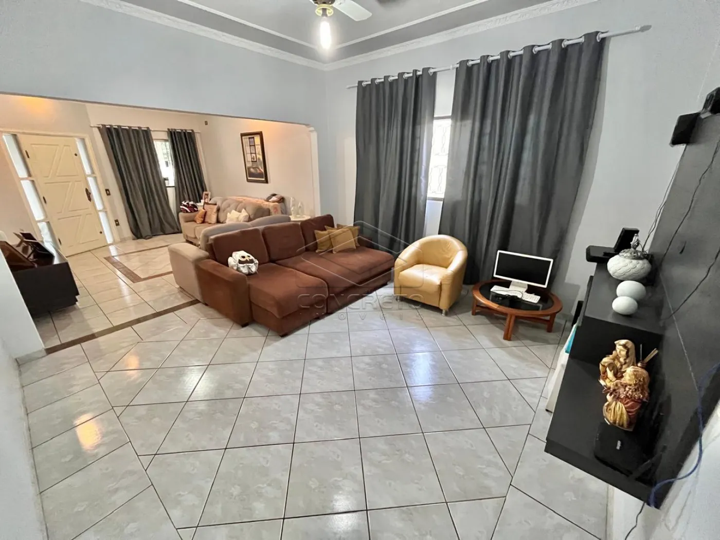 Comprar Casa / Padr&atilde;o em Len&ccedil;&oacute;is Paulista R$ 950.000,00 - Foto 2