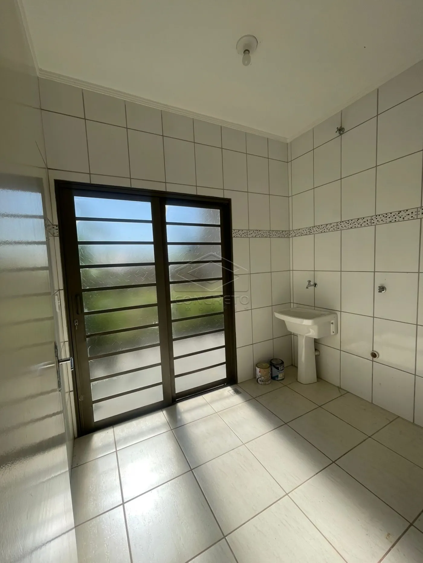 Alugar Casa / Padr&atilde;o em Len&ccedil;&oacute;is Paulista R$ 2.500,00 - Foto 13