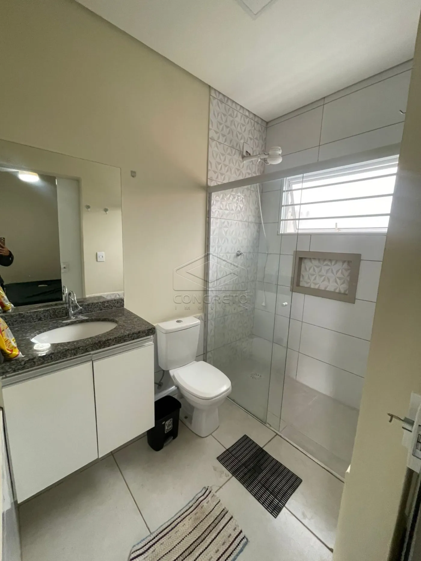 Alugar Apartamento / Kitnet em Len&ccedil;&oacute;is Paulista R$ 1.400,00 - Foto 6