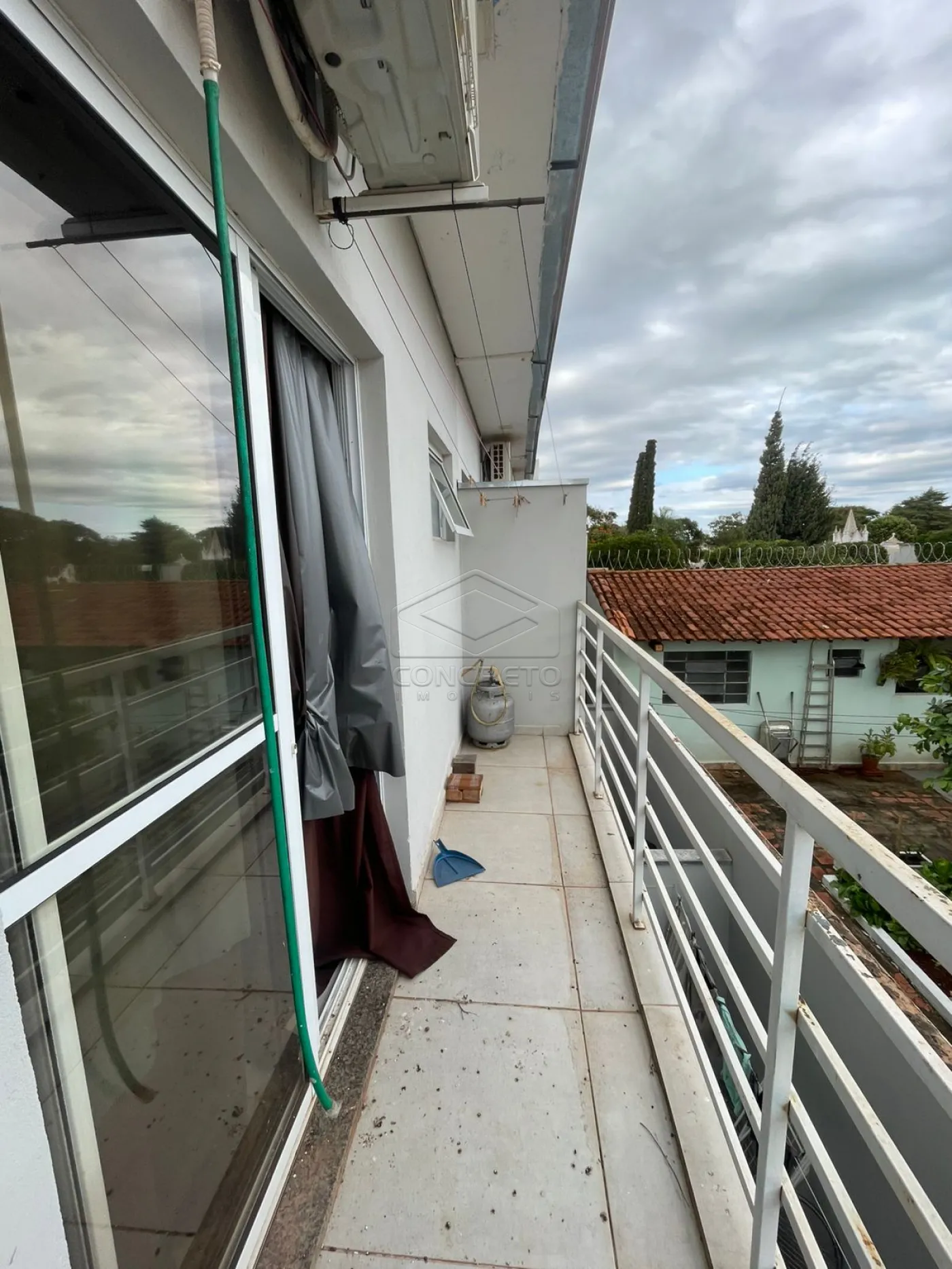 Alugar Apartamento / Kitnet em Len&ccedil;&oacute;is Paulista R$ 1.400,00 - Foto 7