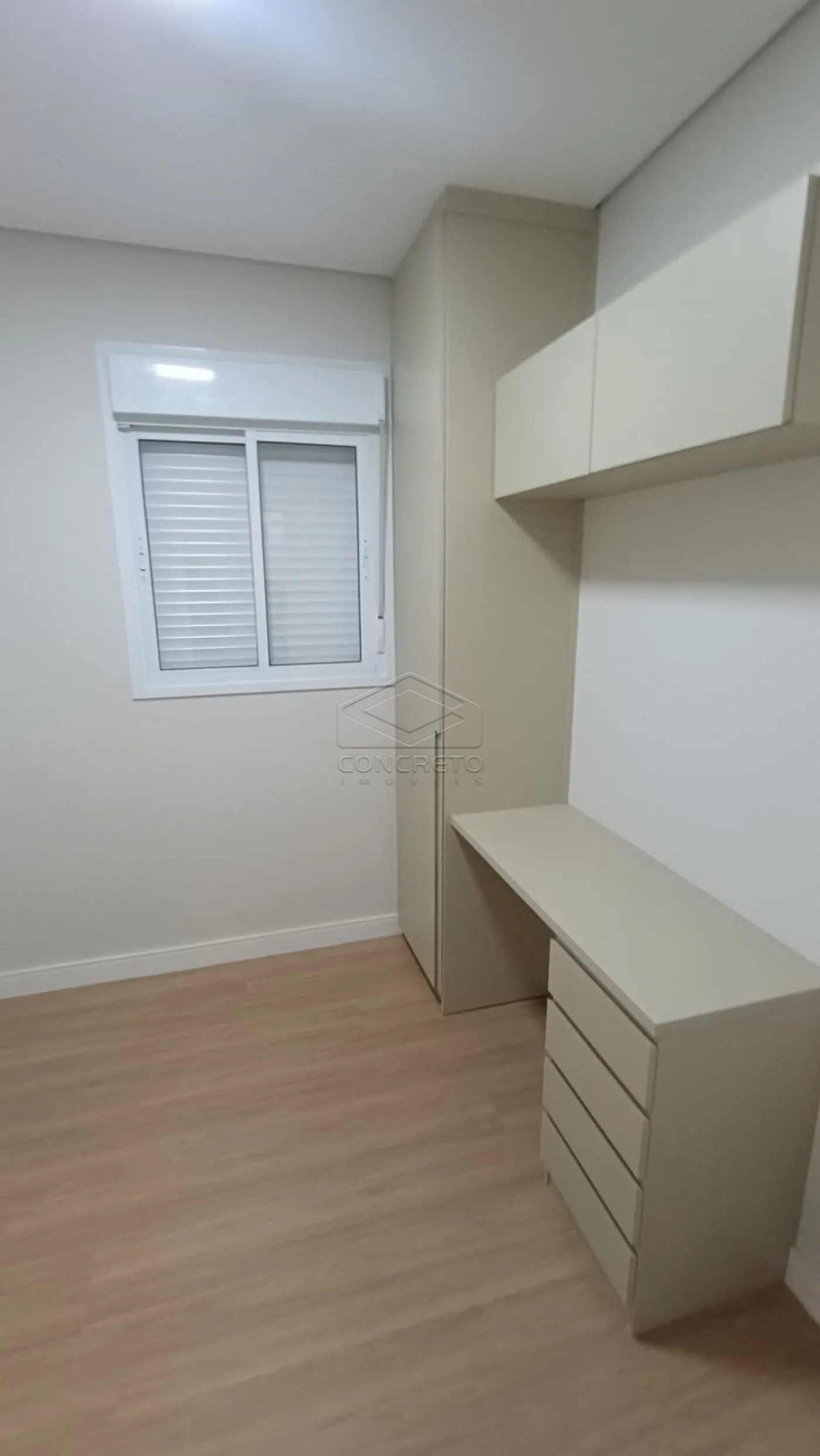 Alugar Apartamento / Padr&atilde;o em Len&ccedil;&oacute;is Paulista R$ 3.500,00 - Foto 4