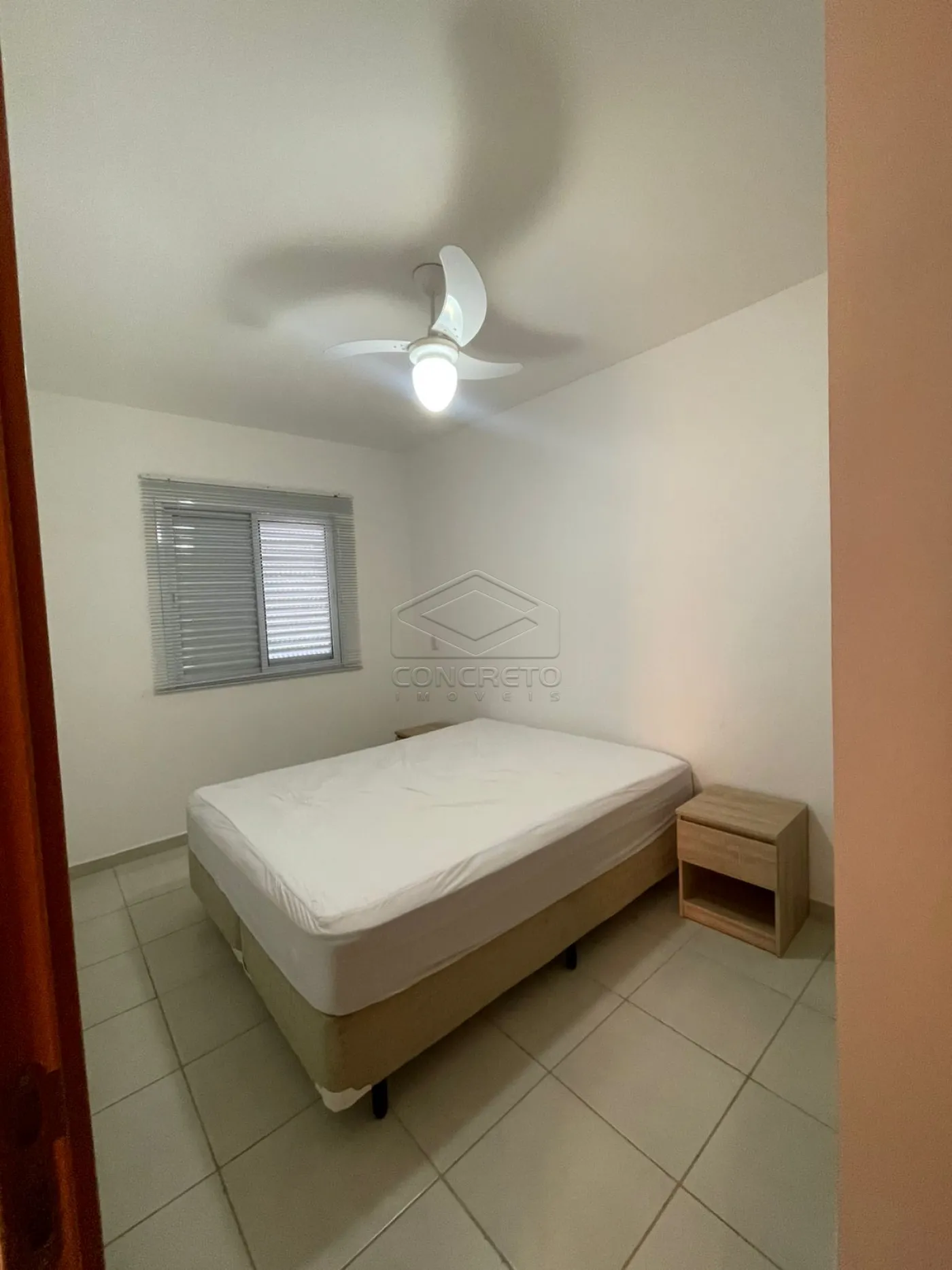 Alugar Apartamento / Padr&atilde;o em Len&ccedil;&oacute;is Paulista R$ 2.200,00 - Foto 8