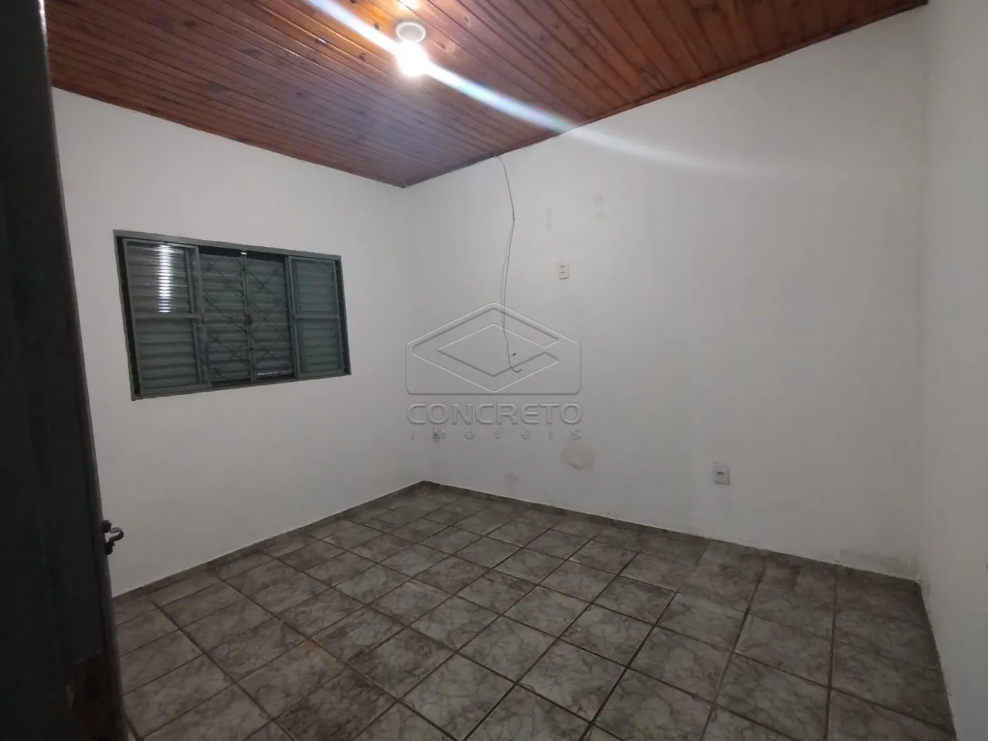 Alugar Casa / Padr&atilde;o em Bauru R$ 1.200,00 - Foto 6