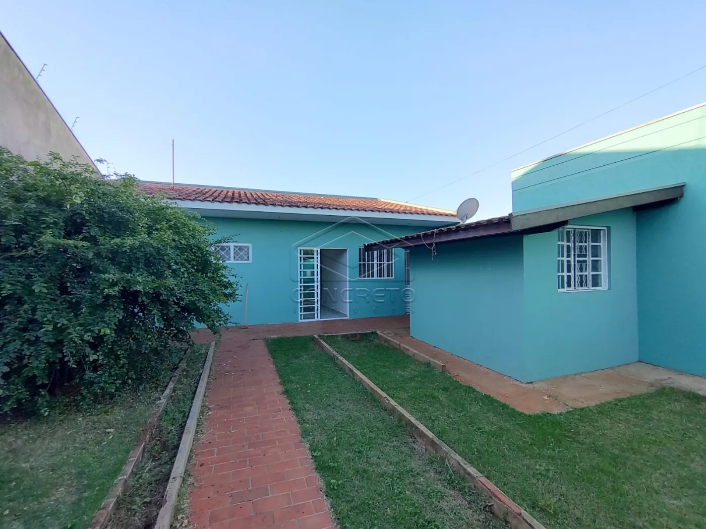 Alugar Casa / Padr&atilde;o em Len&ccedil;&oacute;is Paulista R$ 1.300,00 - Foto 6