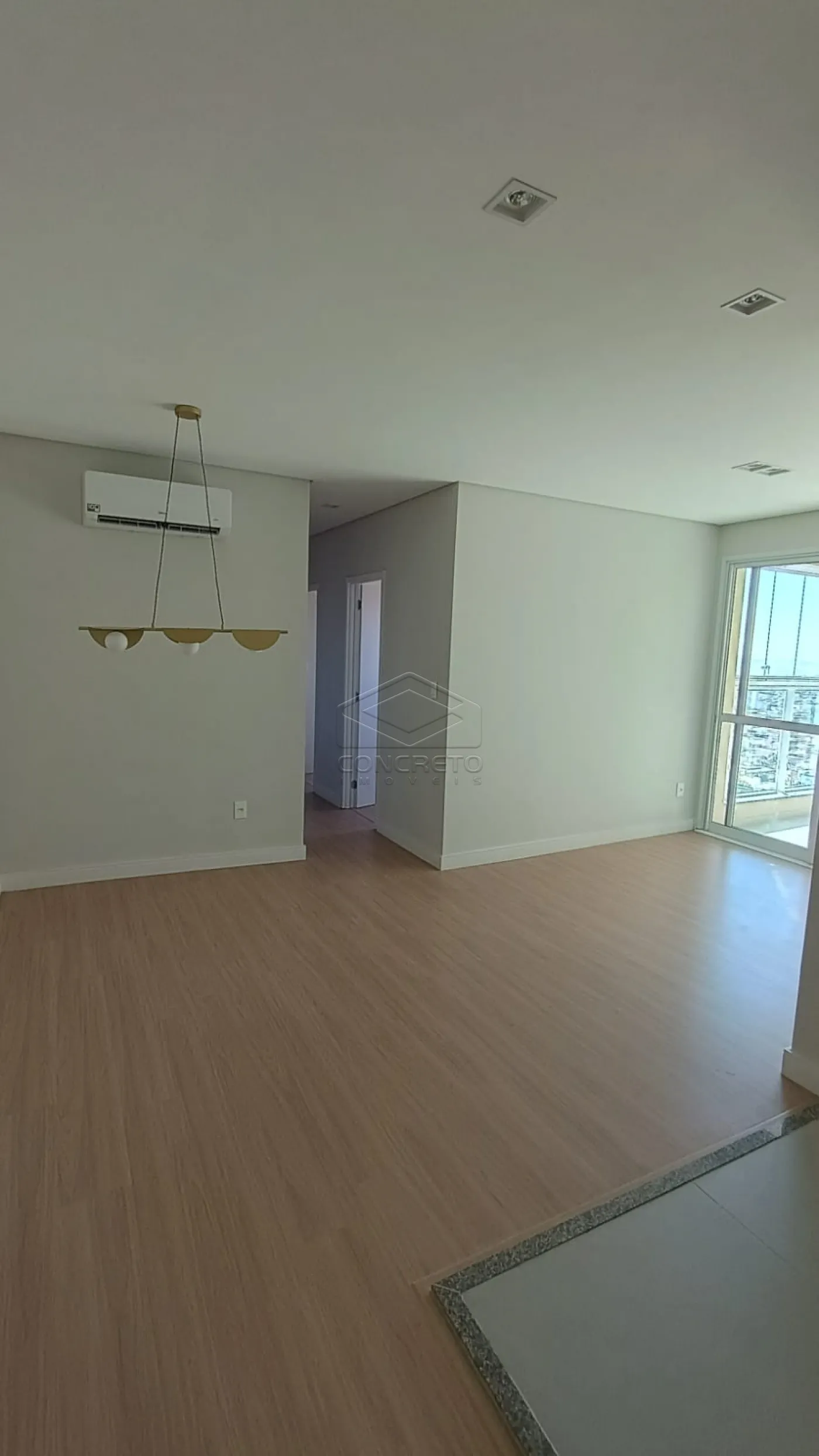 Alugar Apartamento / Padr&atilde;o em Len&ccedil;&oacute;is Paulista R$ 3.350,00 - Foto 2