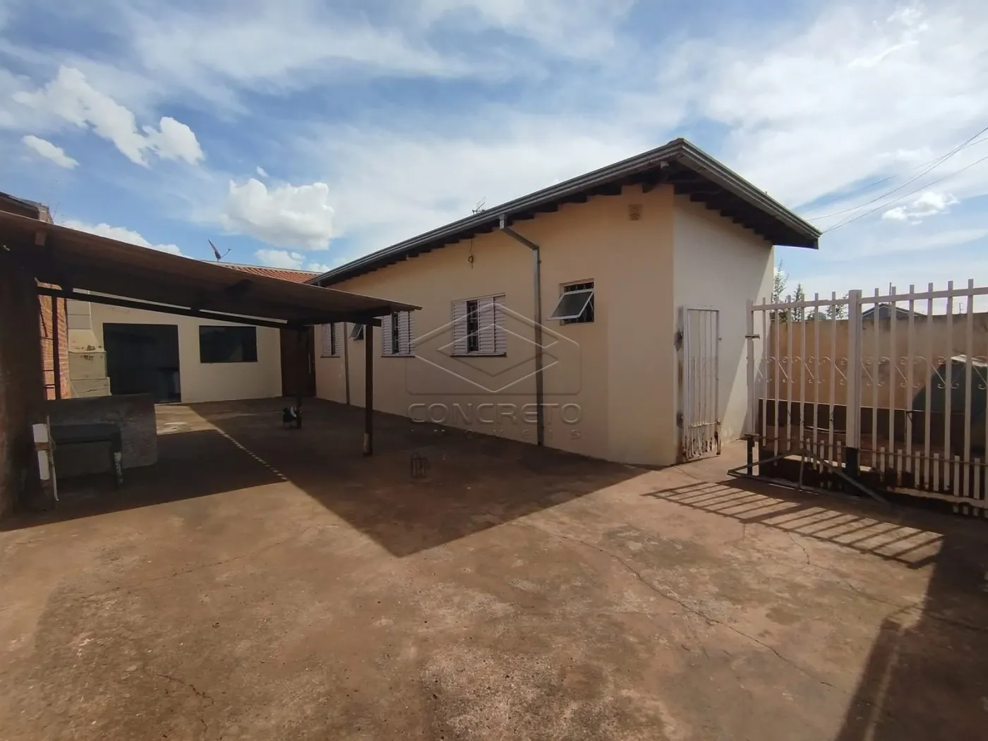 Comprar Casa / Padr&atilde;o em Len&ccedil;&oacute;is Paulista R$ 360.000,00 - Foto 10