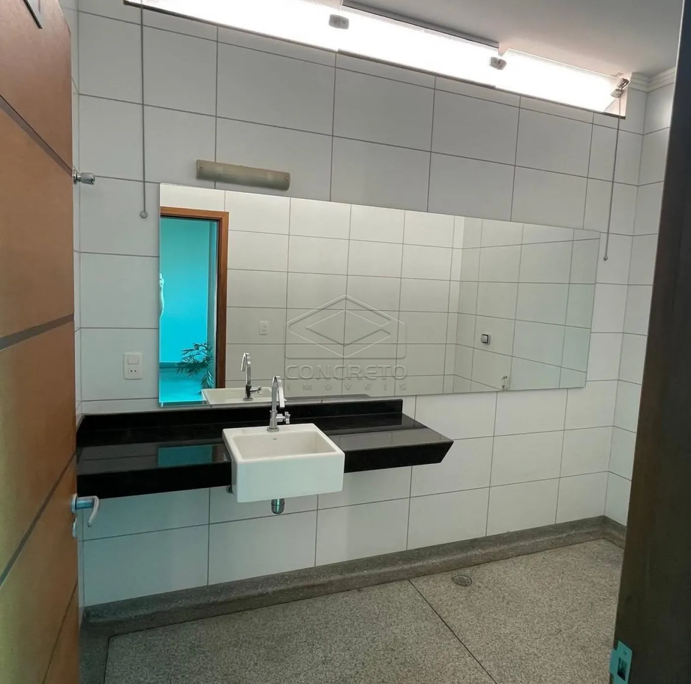 Alugar Comercial / Sal&atilde;o em Bauru R$ 25.000,00 - Foto 18