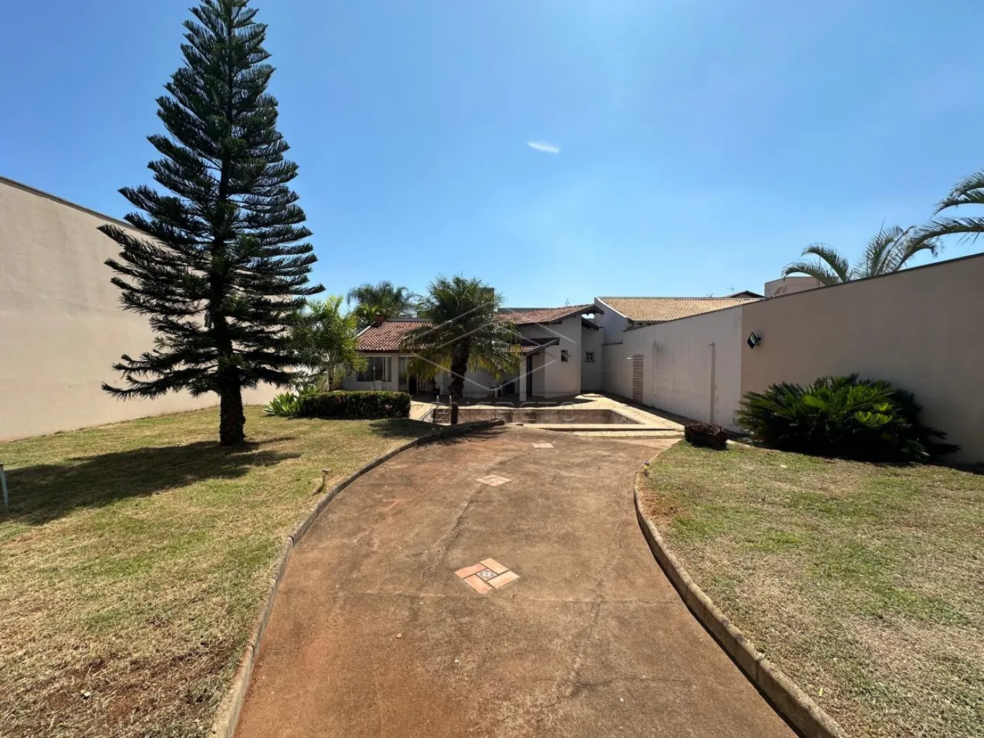 Comprar Casa / Padr&atilde;o em Len&ccedil;&oacute;is Paulista R$ 540.000,00 - Foto 2