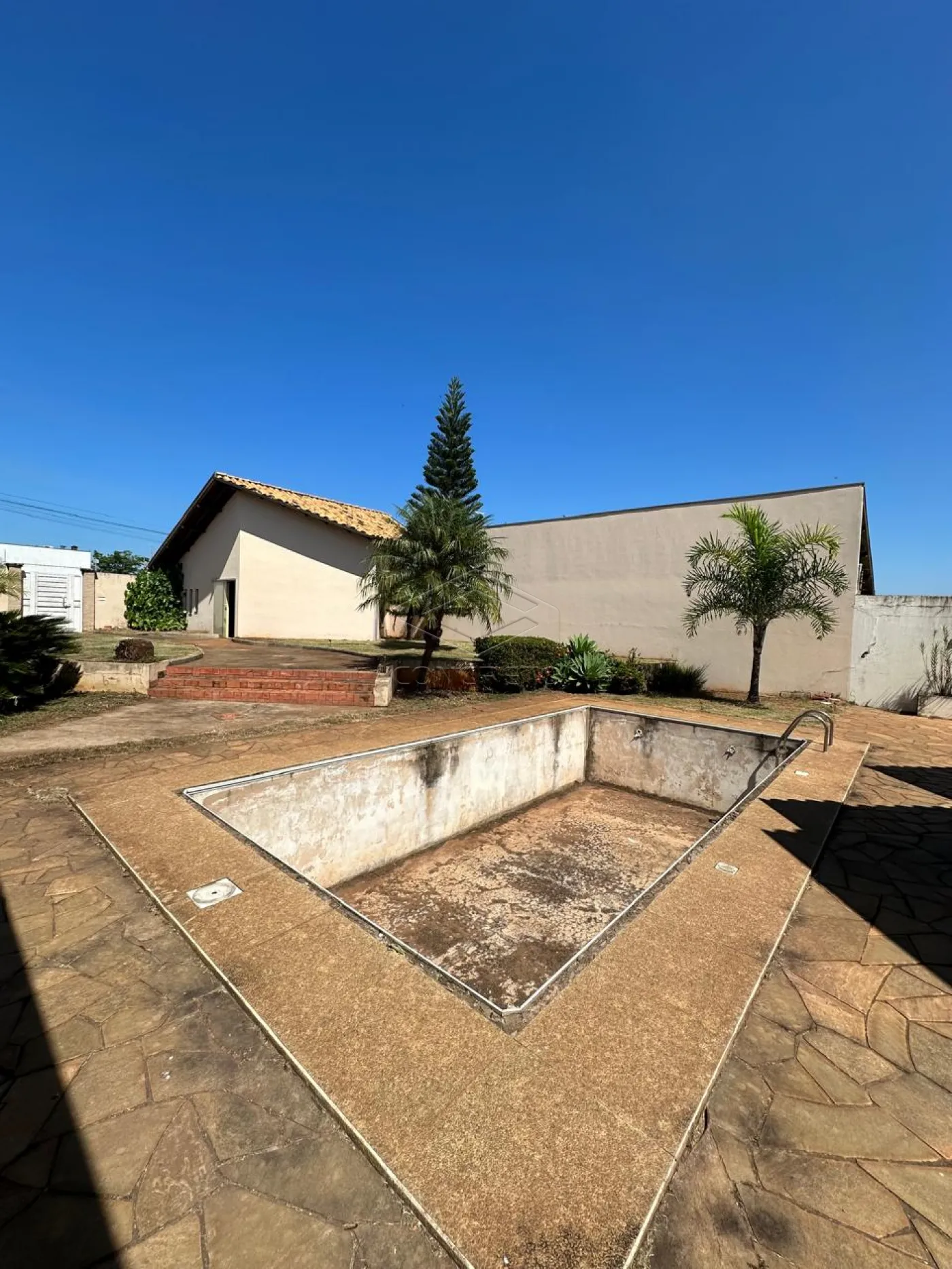 Comprar Casa / Padr&atilde;o em Len&ccedil;&oacute;is Paulista R$ 540.000,00 - Foto 14