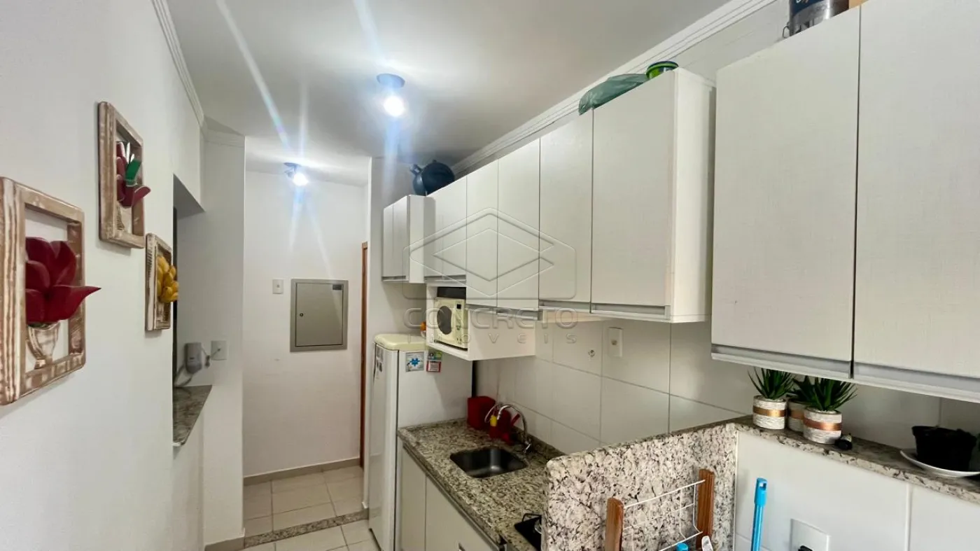 Comprar Apartamento / Padr&atilde;o em Len&ccedil;&oacute;is Paulista R$ 380.000,00 - Foto 2