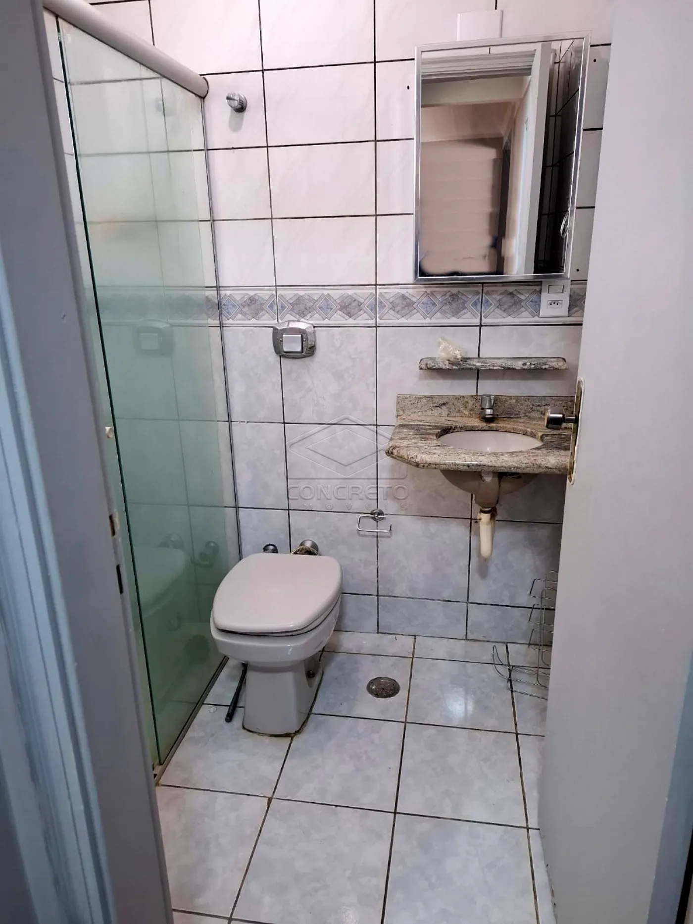 Comprar Apartamento / Padr&atilde;o em Len&ccedil;&oacute;is Paulista R$ 250.000,00 - Foto 3