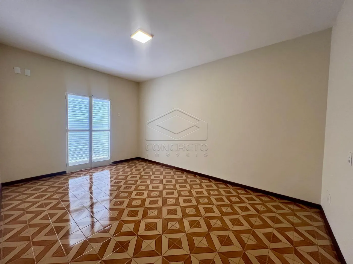 Comprar Casa / Sobrado em Len&ccedil;&oacute;is Paulista R$ 700.000,00 - Foto 10