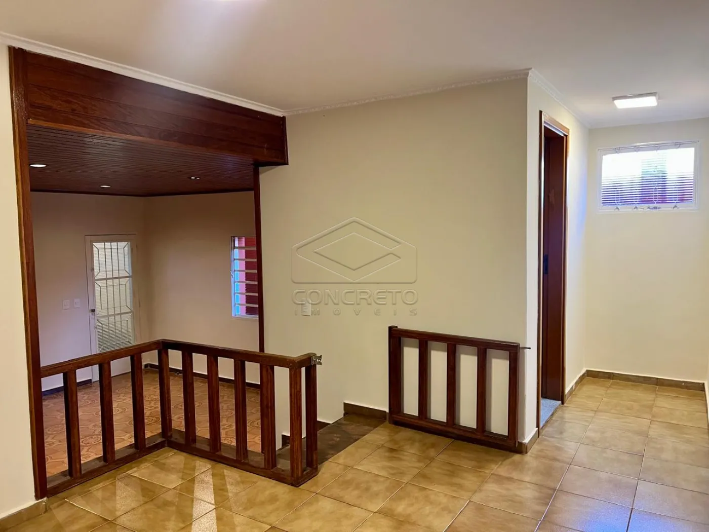 Comprar Casa / Sobrado em Len&ccedil;&oacute;is Paulista R$ 700.000,00 - Foto 12