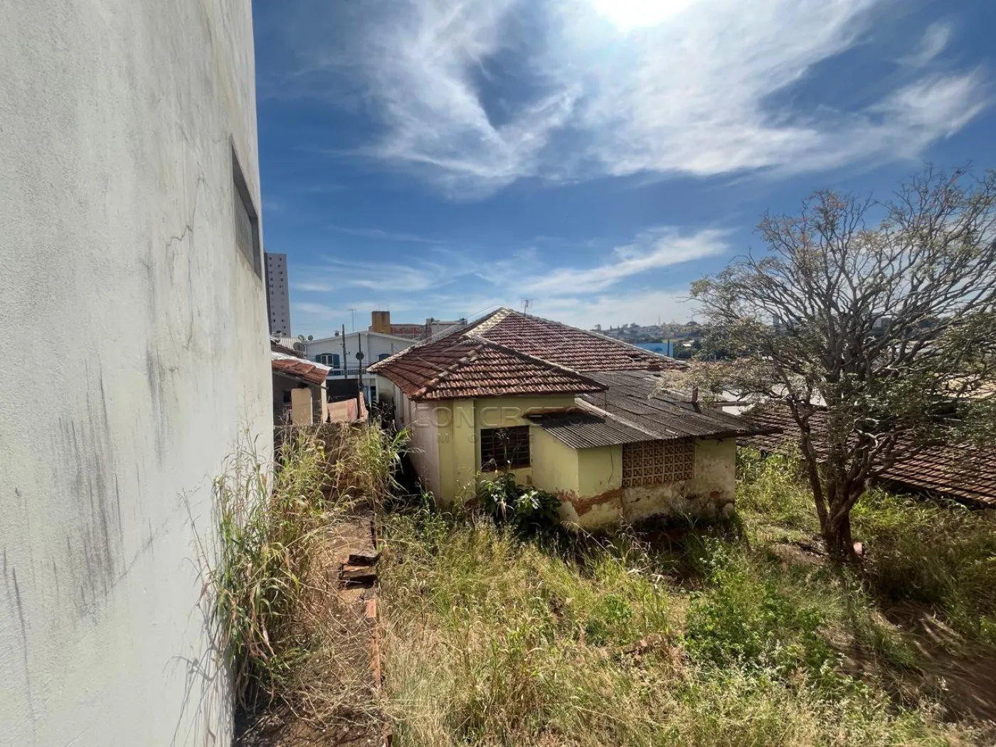 Comprar Casa / Padr&atilde;o em Len&ccedil;&oacute;is Paulista R$ 1.500.000,00 - Foto 3