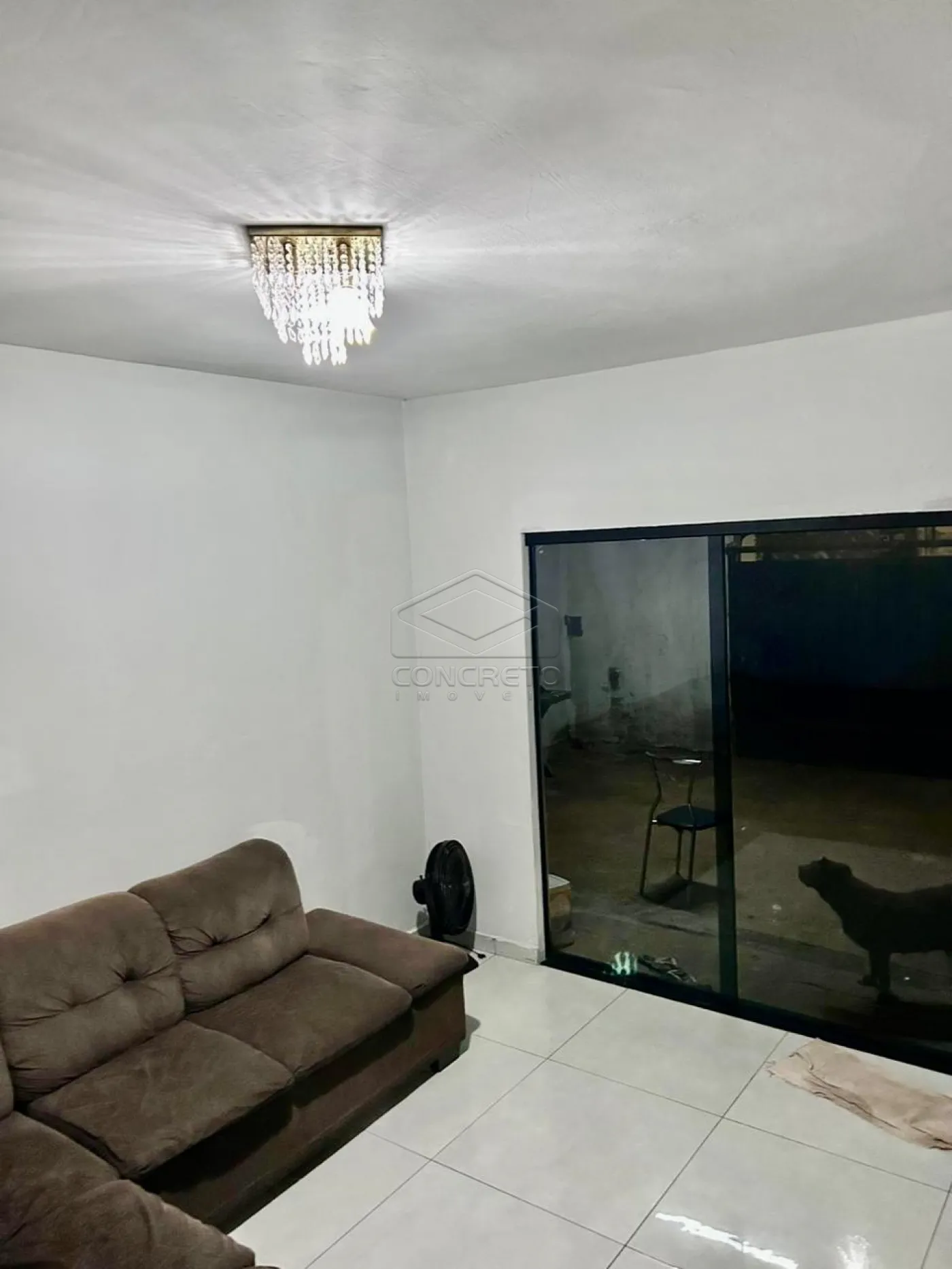 Comprar Casa / Padr&atilde;o em Len&ccedil;&oacute;is Paulista R$ 230.000,00 - Foto 1
