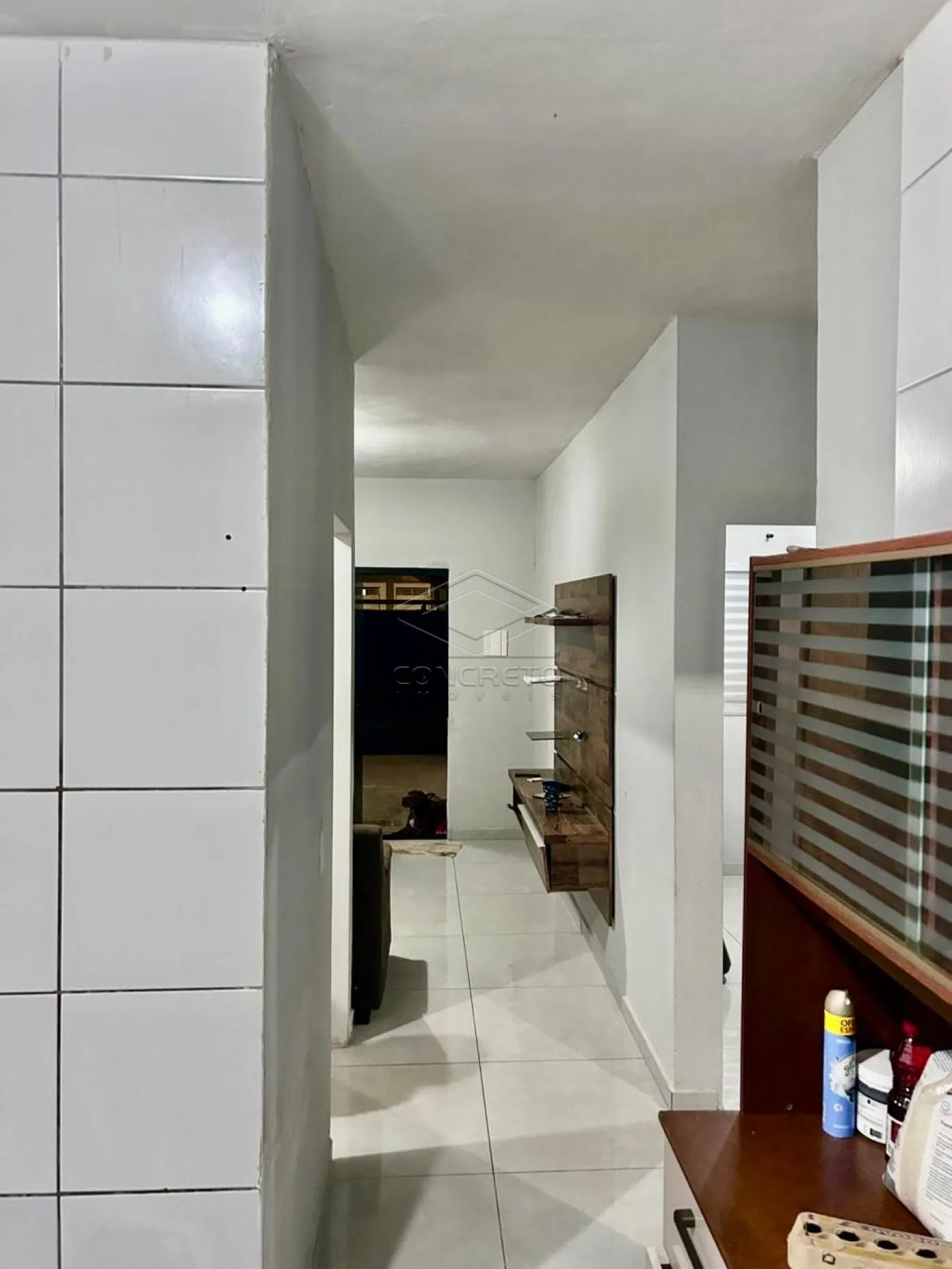 Comprar Casa / Padr&atilde;o em Len&ccedil;&oacute;is Paulista R$ 230.000,00 - Foto 3