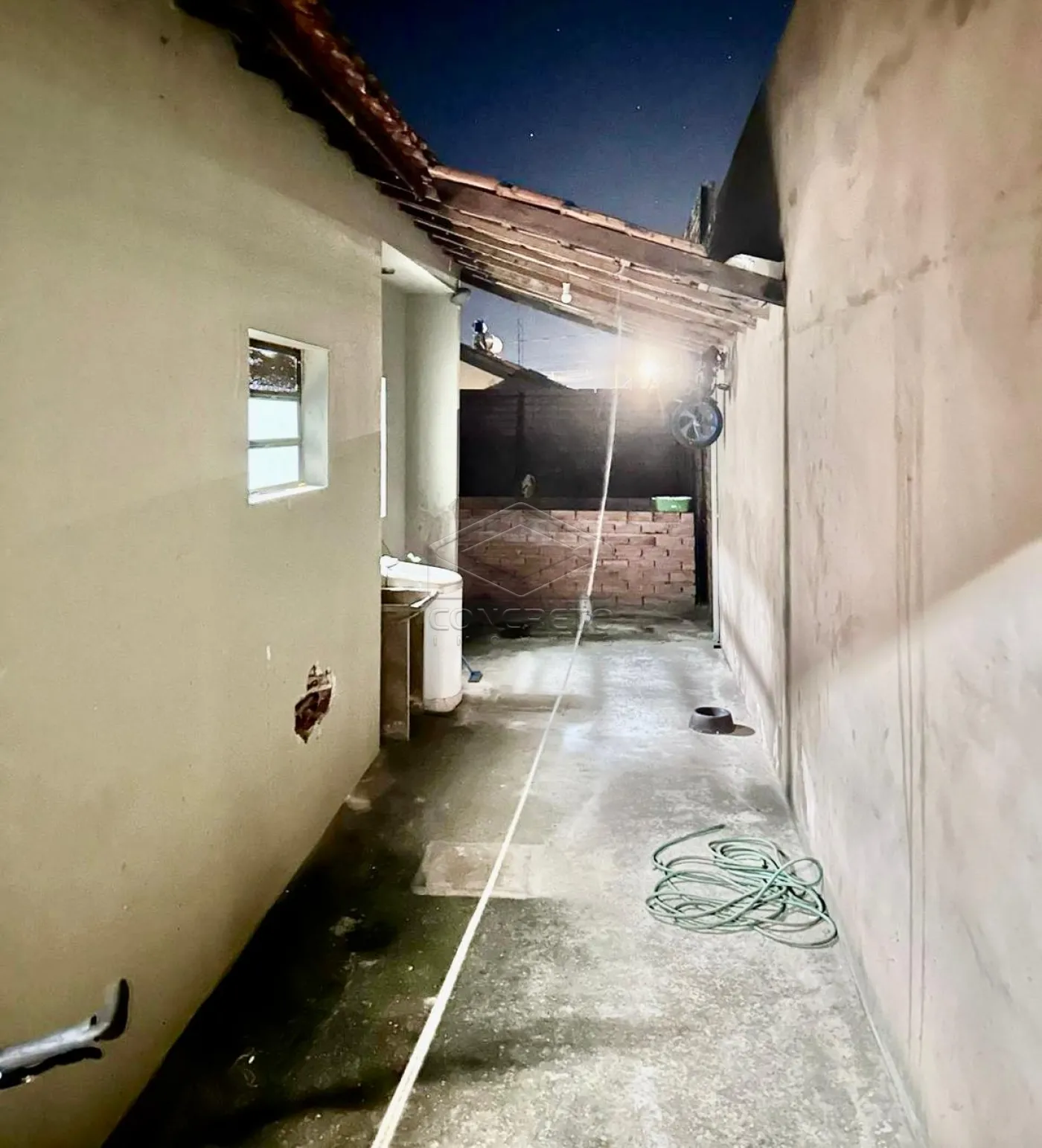 Comprar Casa / Padr&atilde;o em Len&ccedil;&oacute;is Paulista R$ 230.000,00 - Foto 16