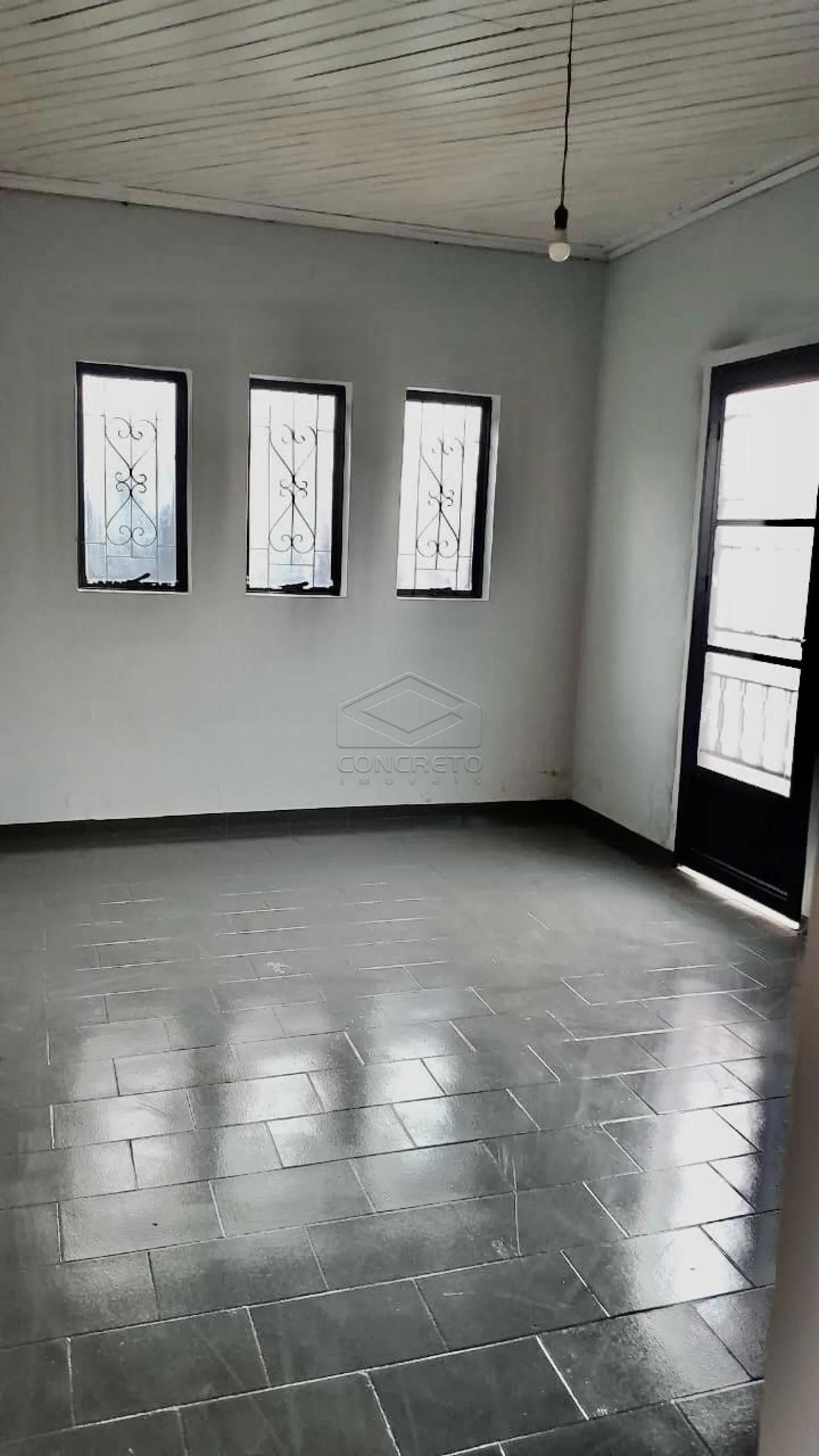 Comprar Casa / Padr&atilde;o em Len&ccedil;&oacute;is Paulista R$ 310.000,00 - Foto 10