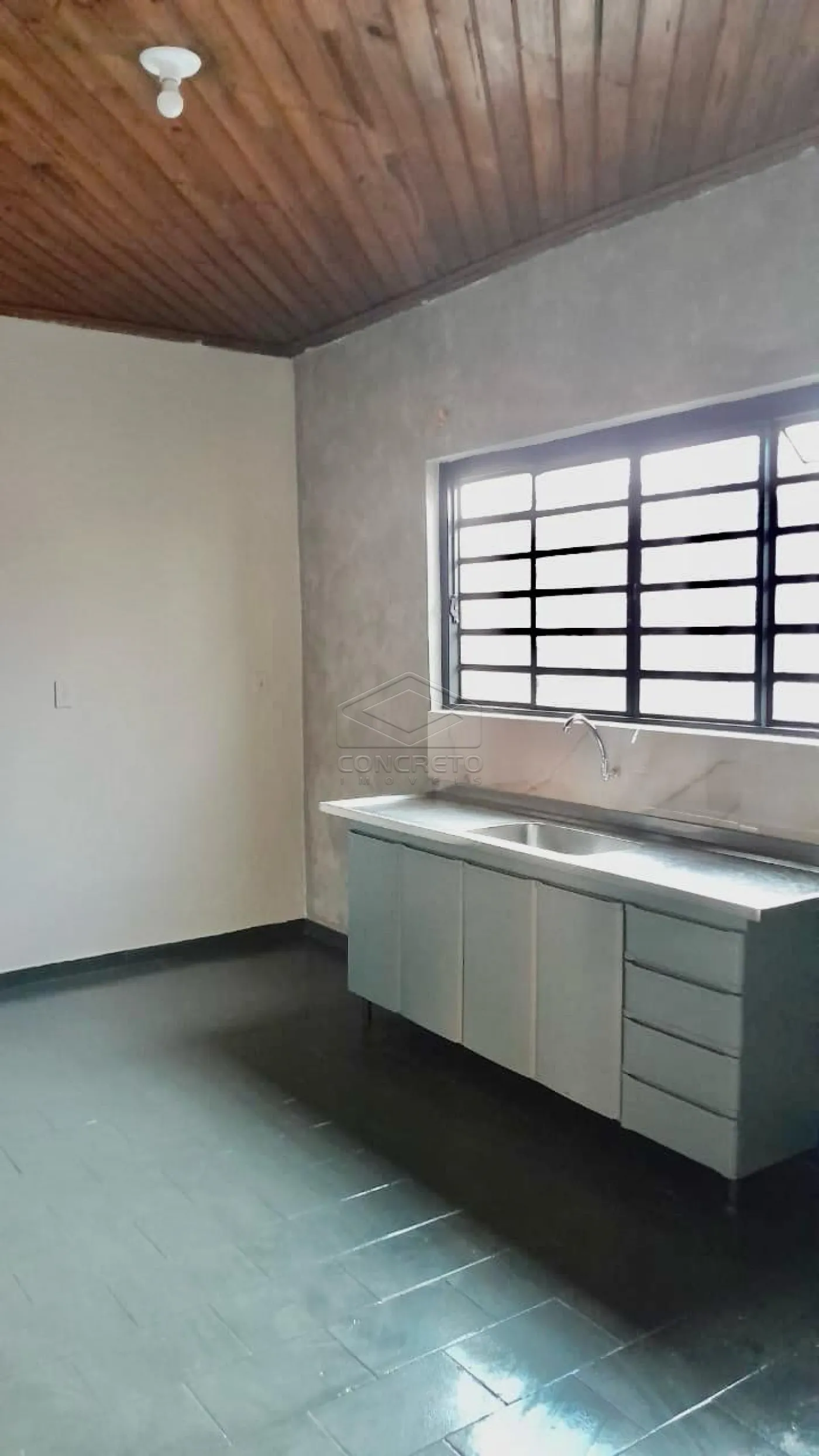 Comprar Casa / Padr&atilde;o em Len&ccedil;&oacute;is Paulista R$ 310.000,00 - Foto 12