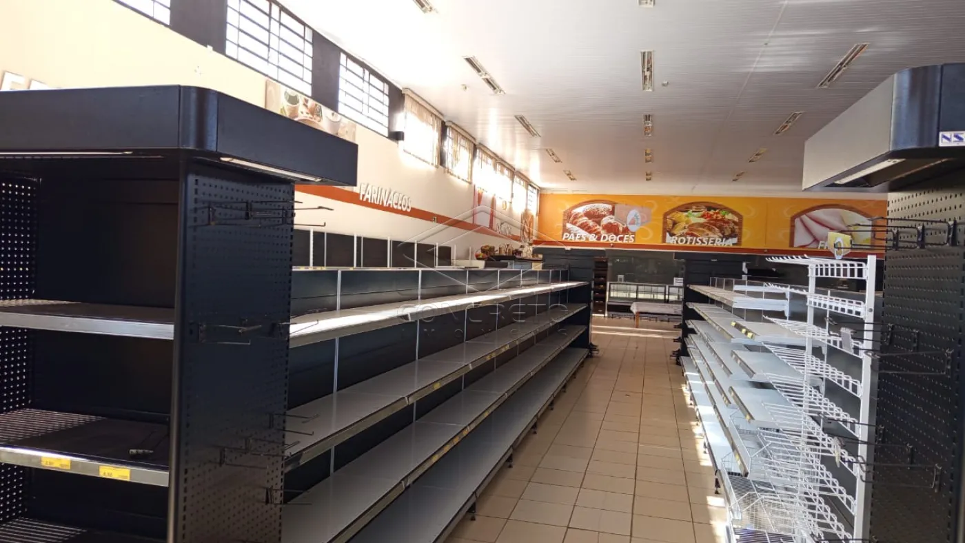 Comprar Comercial / Barrac&atilde;o em Dois C&oacute;rregos R$ 1.200.000,00 - Foto 8