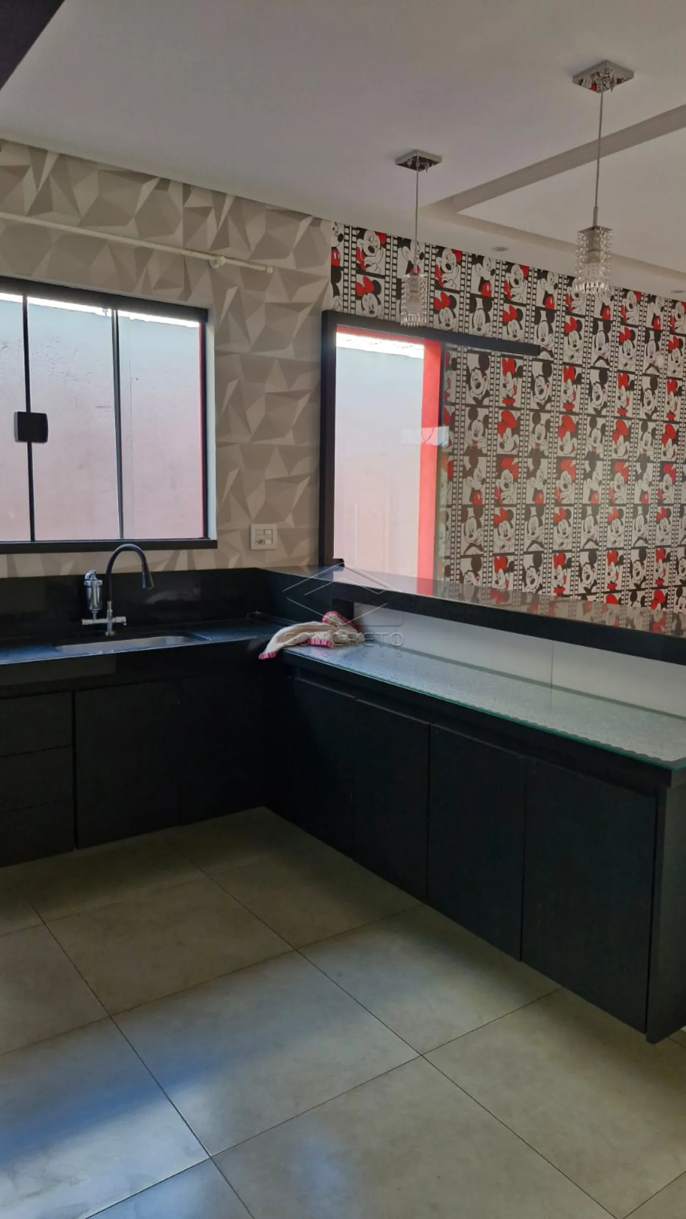 Alugar Casa / Padr&atilde;o em Bauru R$ 1.600,00 - Foto 4