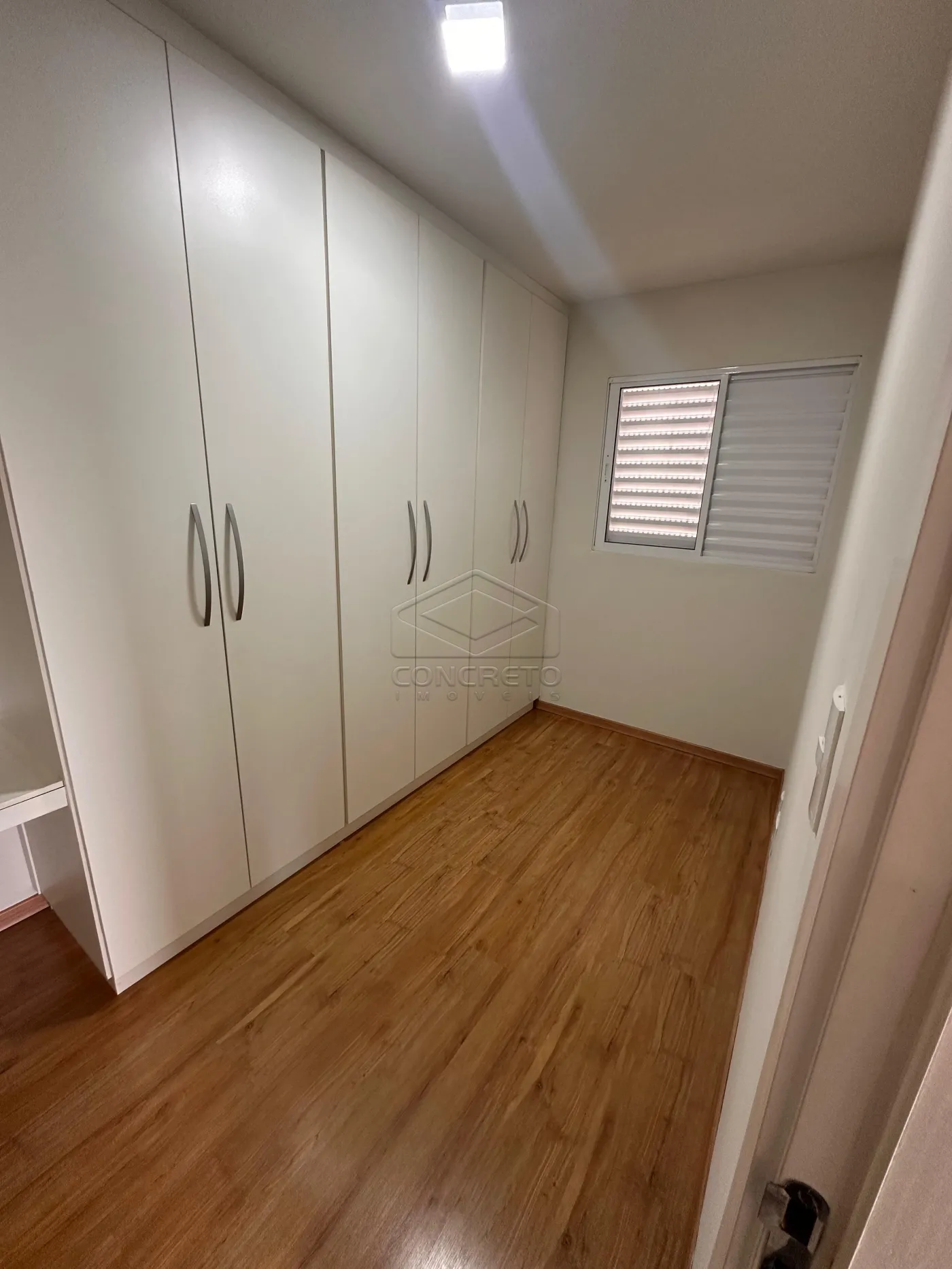 Alugar Apartamento / Padr&atilde;o em Len&ccedil;&oacute;is Paulista R$ 1.900,00 - Foto 5
