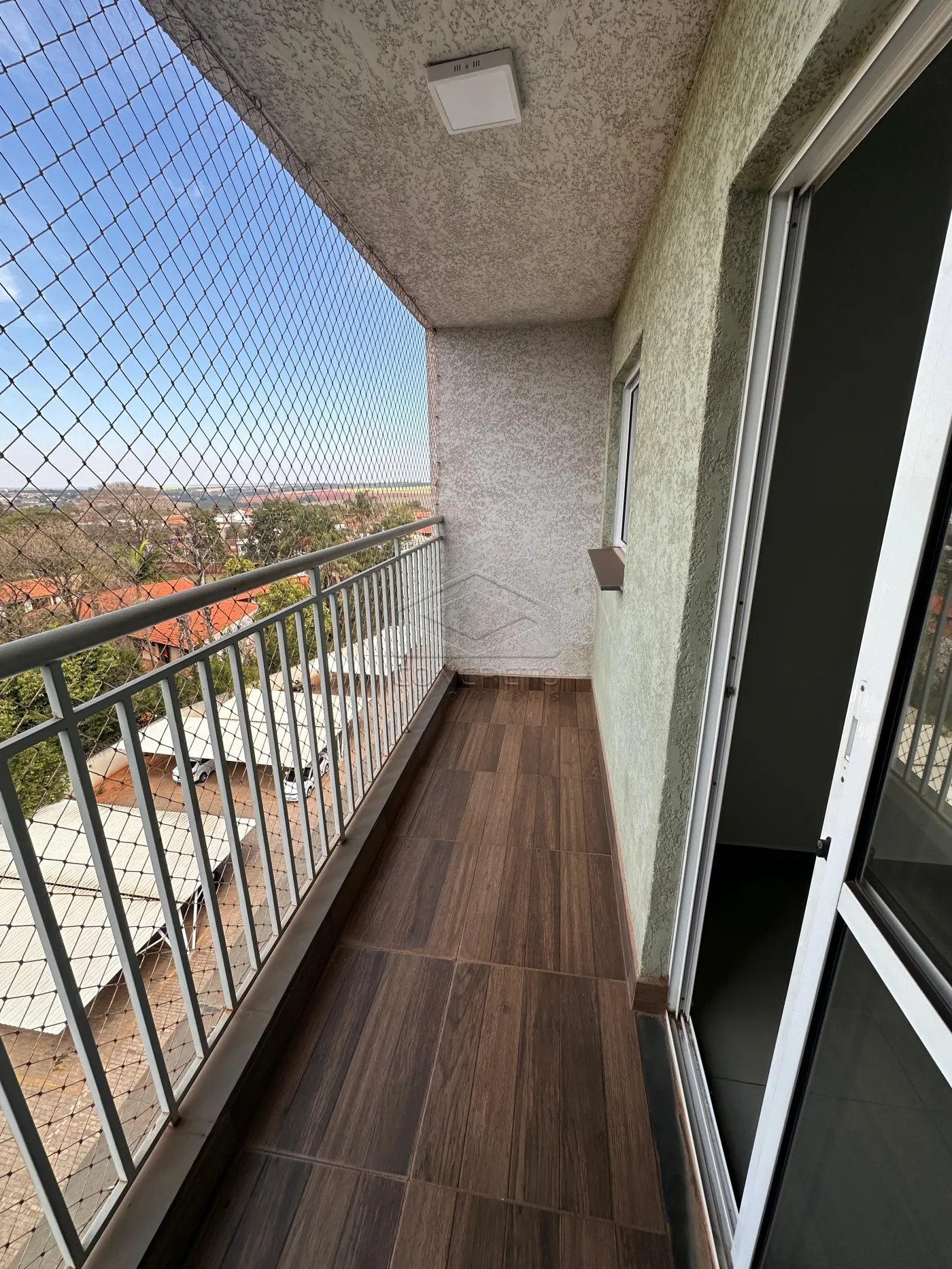 Alugar Apartamento / Padr&atilde;o em Len&ccedil;&oacute;is Paulista R$ 1.900,00 - Foto 10