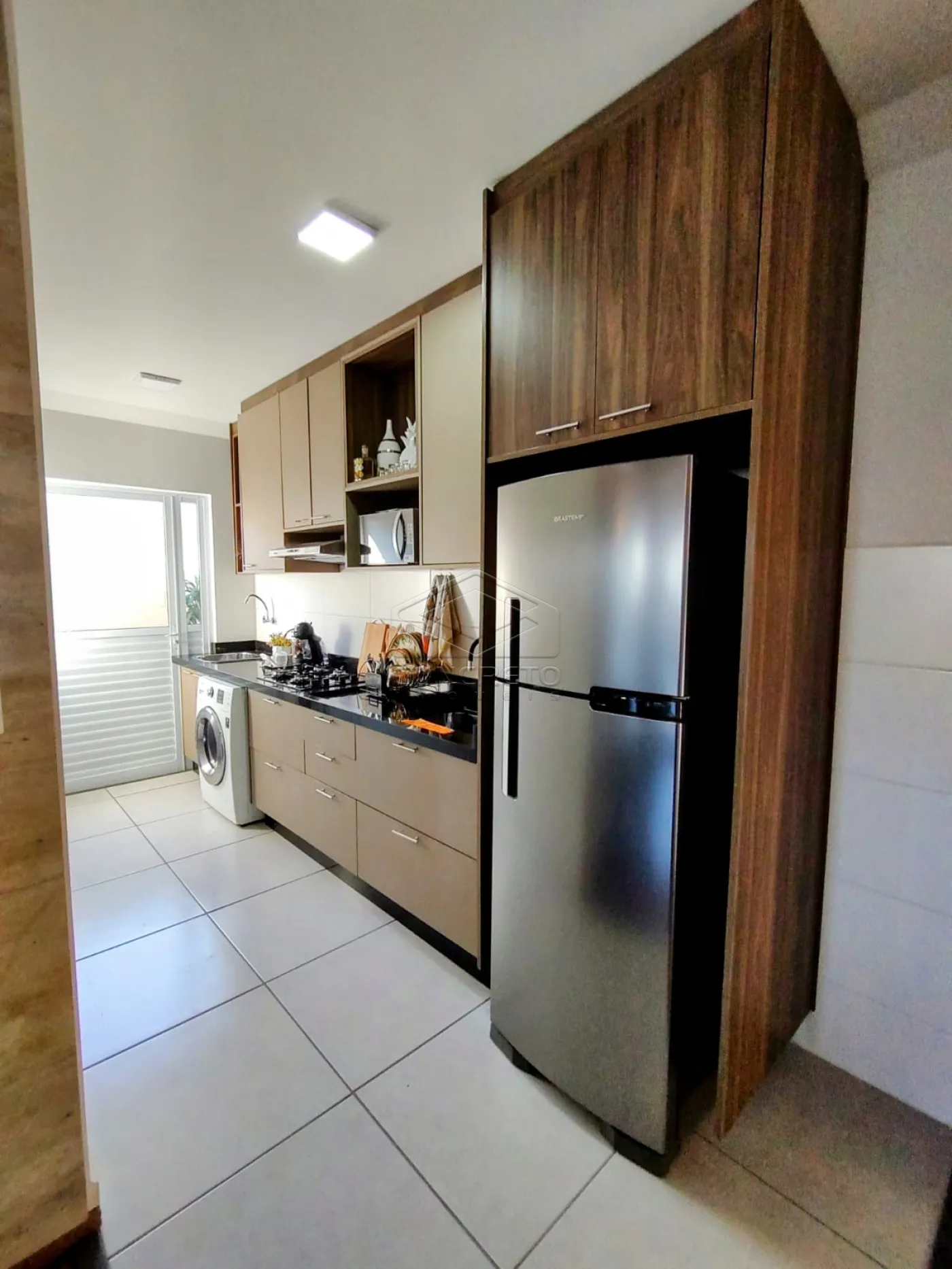 Comprar Apartamento / Mobiliado em Len&ccedil;&oacute;is Paulista R$ 375.000,00 - Foto 3