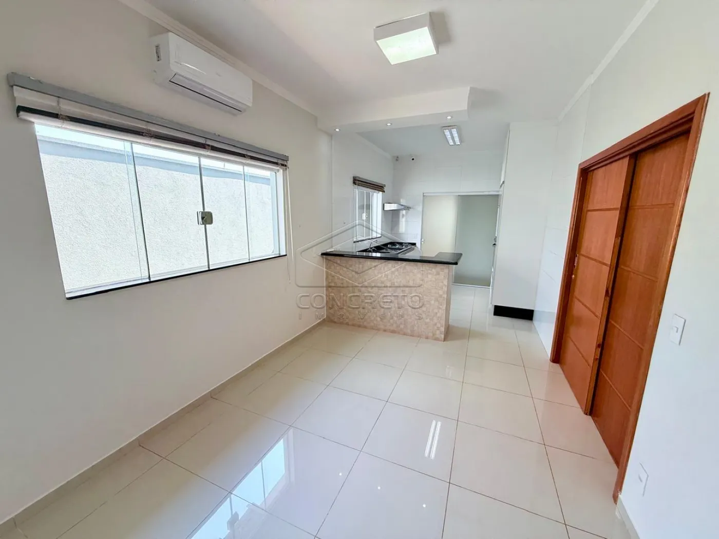 Comprar Casa / Padr&atilde;o em Len&ccedil;&oacute;is Paulista R$ 620.000,00 - Foto 1