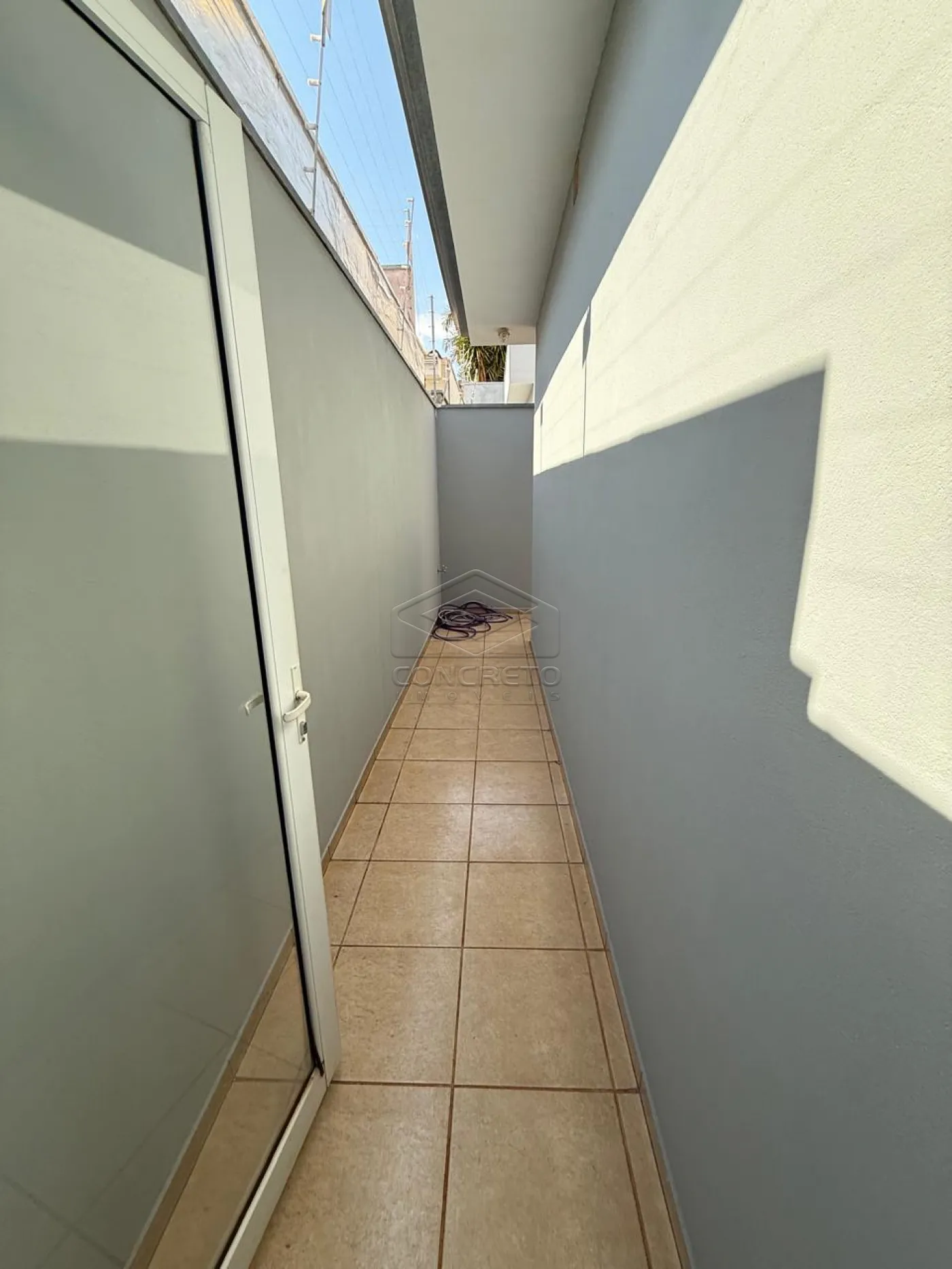 Comprar Casa / Padr&atilde;o em Len&ccedil;&oacute;is Paulista R$ 620.000,00 - Foto 10