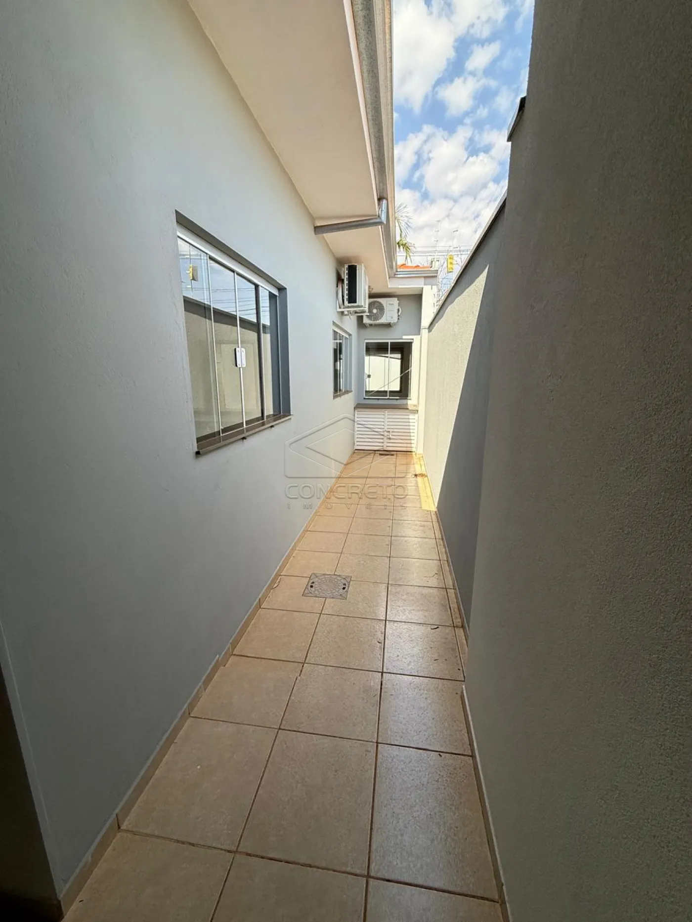 Comprar Casa / Padr&atilde;o em Len&ccedil;&oacute;is Paulista R$ 620.000,00 - Foto 11