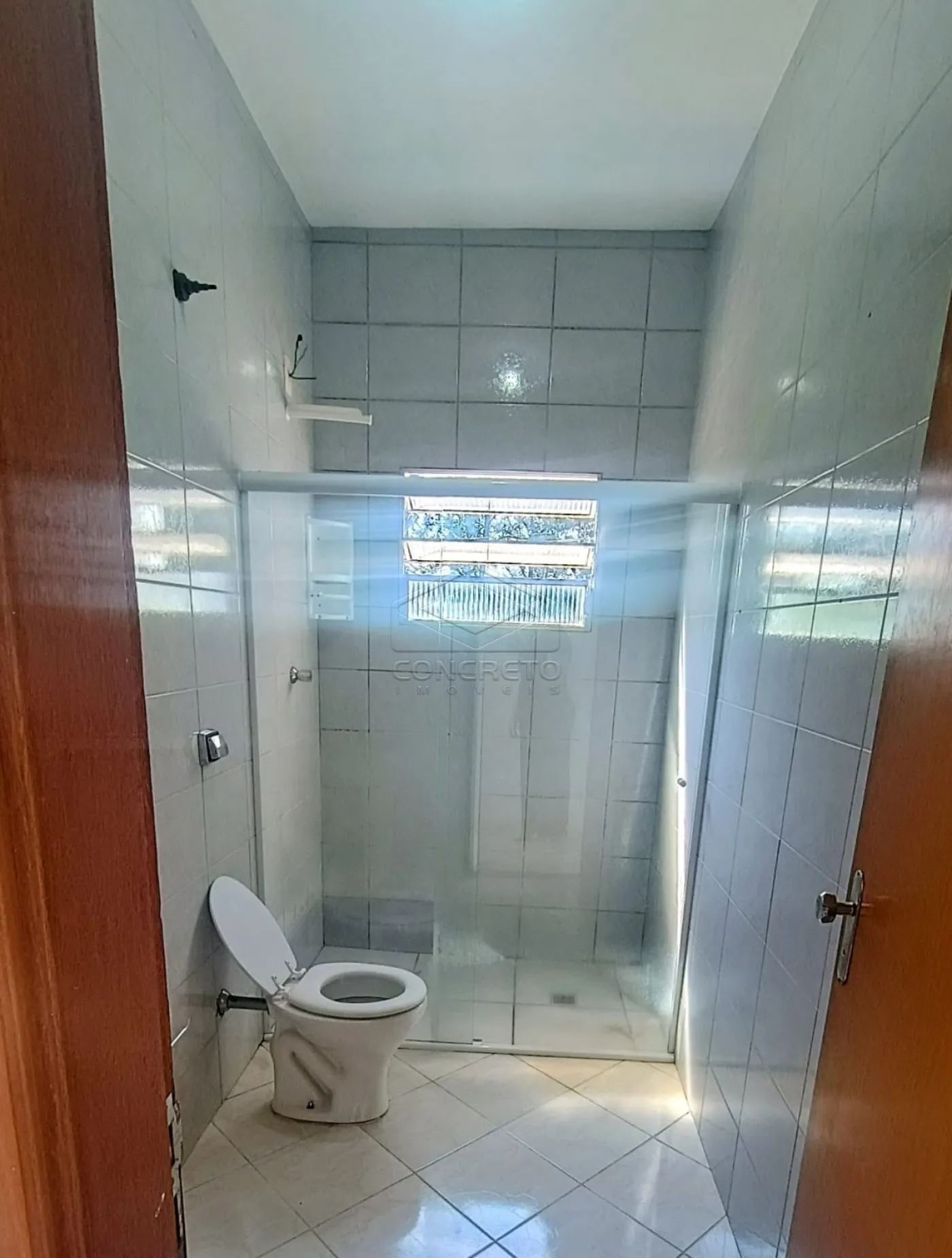 Alugar Apartamento / Kitnet em Len&ccedil;&oacute;is Paulista R$ 1.200,00 - Foto 4