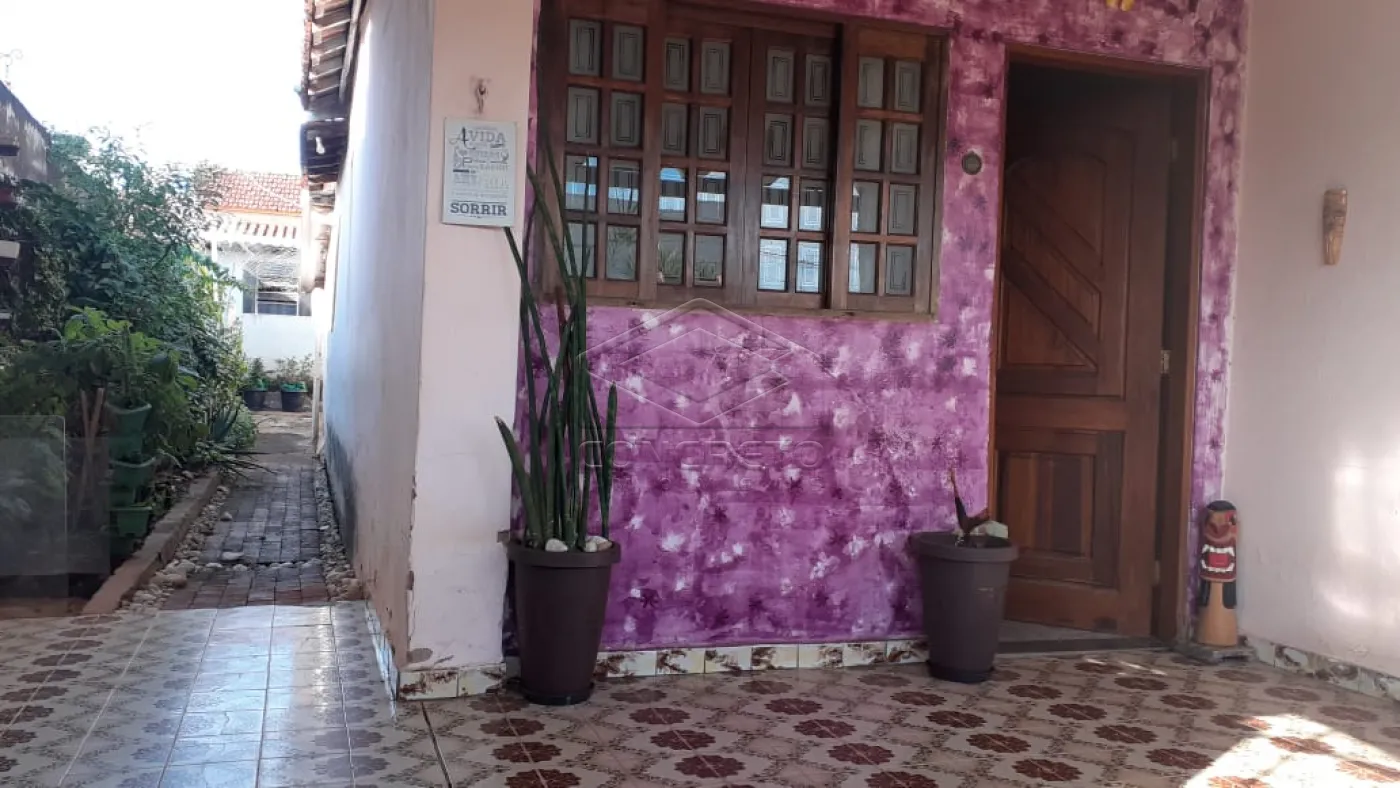 Comprar Casa / Padr&atilde;o em Bauru R$ 200.000,00 - Foto 1