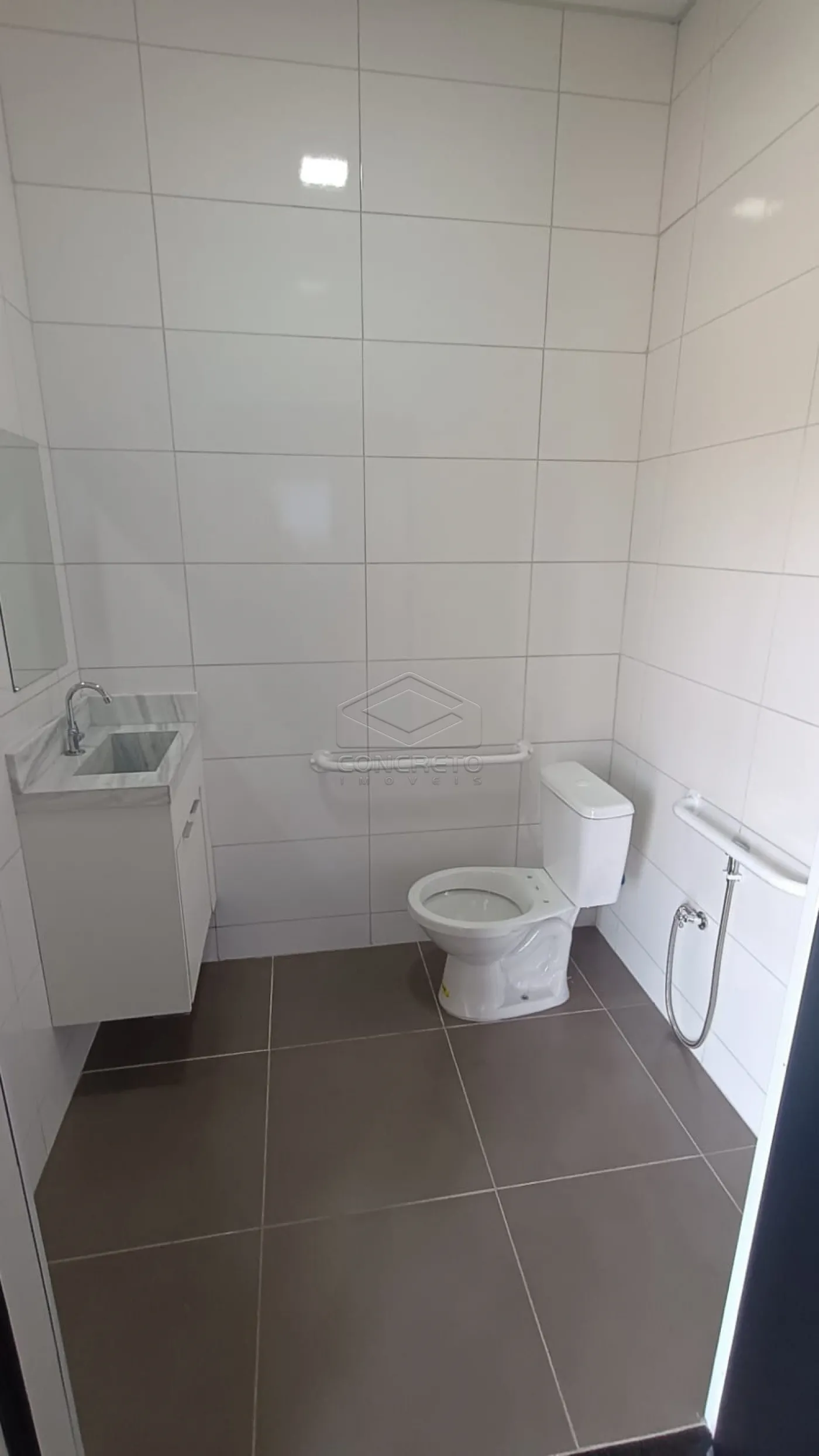 Alugar Comercial / Galp&atilde;o em Len&ccedil;&oacute;is Paulista R$ 5.000,00 - Foto 5