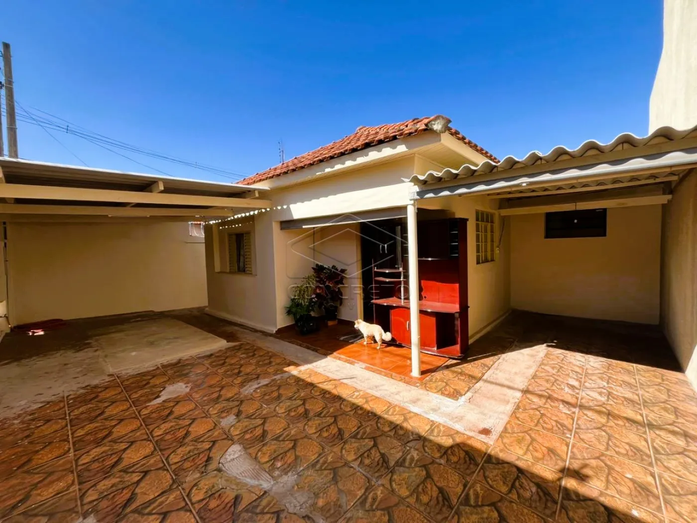 Comprar Casa / Padr&atilde;o em Len&ccedil;&oacute;is Paulista R$ 350.000,00 - Foto 1