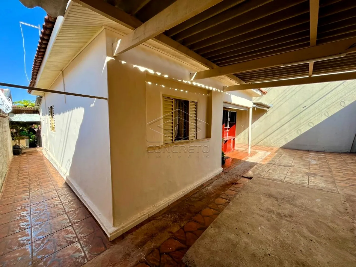 Comprar Casa / Padr&atilde;o em Len&ccedil;&oacute;is Paulista R$ 350.000,00 - Foto 8