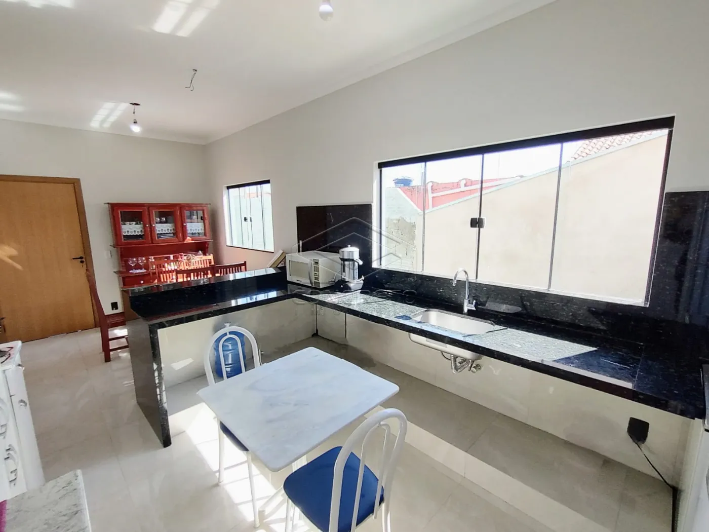 Comprar Casa / Padr&atilde;o em Len&ccedil;&oacute;is Paulista R$ 470.000,00 - Foto 5