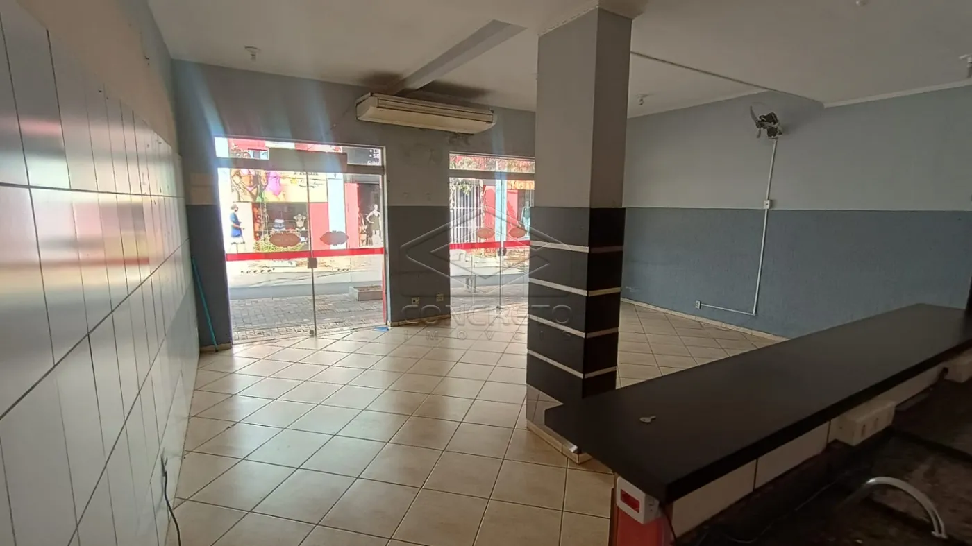 Alugar Comercial / Sala comercial em Len&ccedil;&oacute;is Paulista R$ 3.500,00 - Foto 2