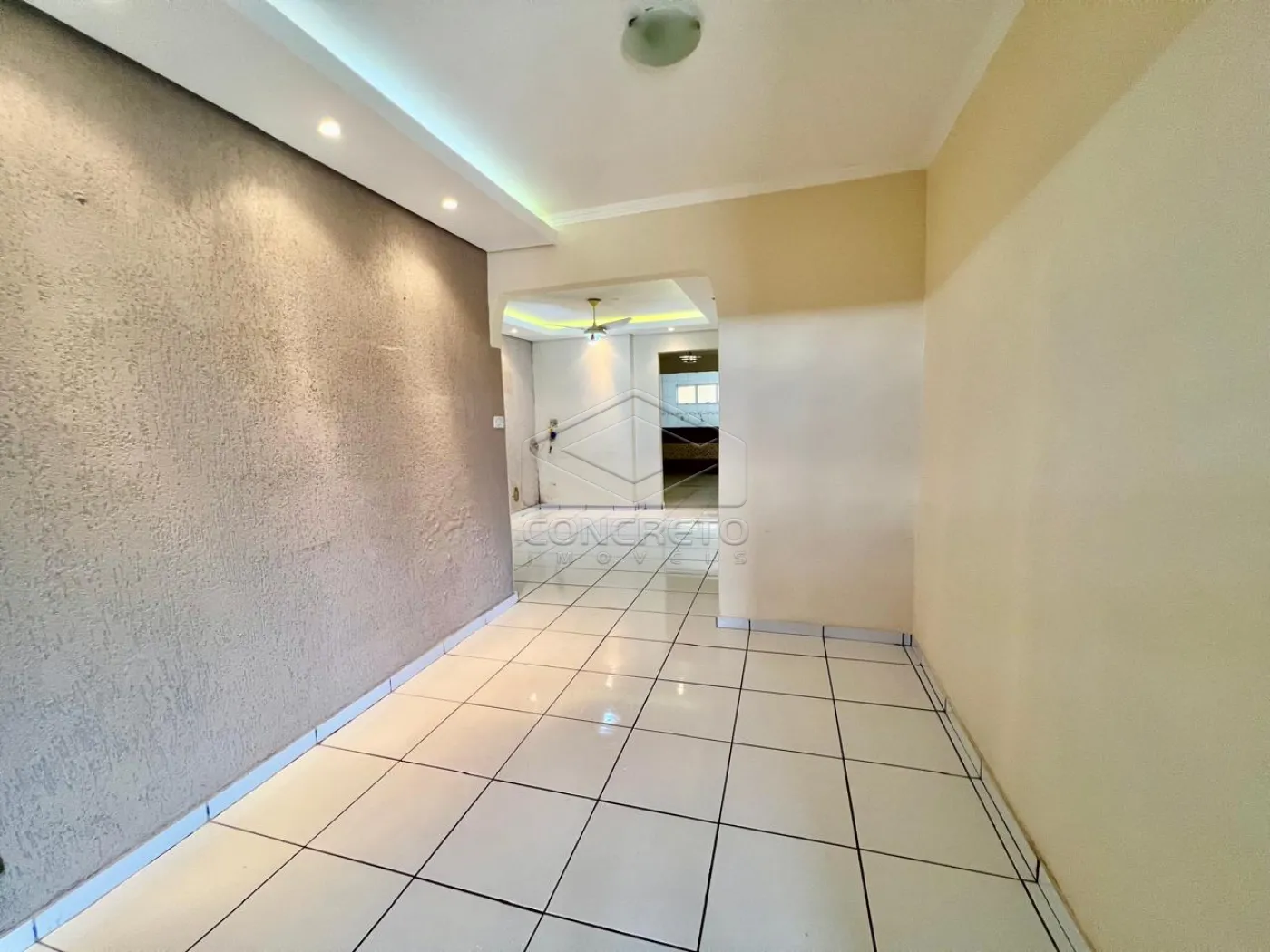 Comprar Casa / Padr&atilde;o em Len&ccedil;&oacute;is Paulista R$ 340.000,00 - Foto 5