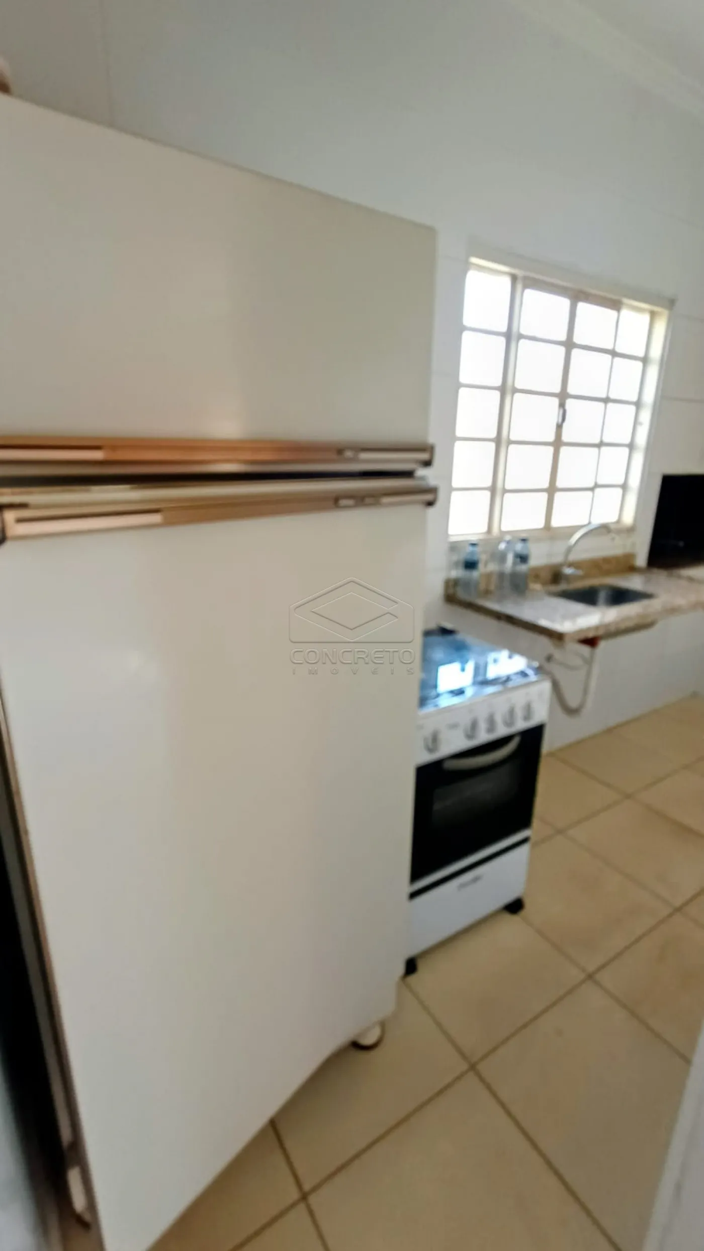 Alugar Apartamento / Padr&atilde;o em Len&ccedil;&oacute;is Paulista R$ 1.700,00 - Foto 13