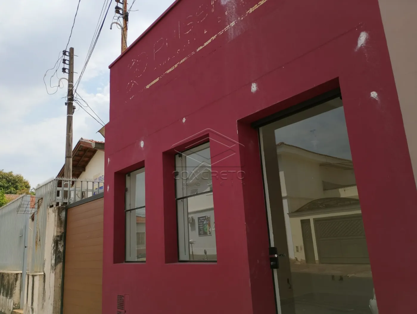 Alugar Comercial / Loja em Botucatu R$ 1.650,00 - Foto 3