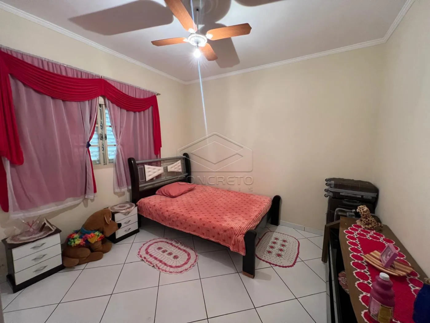 Comprar Casa / Padr&atilde;o em Len&ccedil;&oacute;is Paulista R$ 380.000,00 - Foto 7